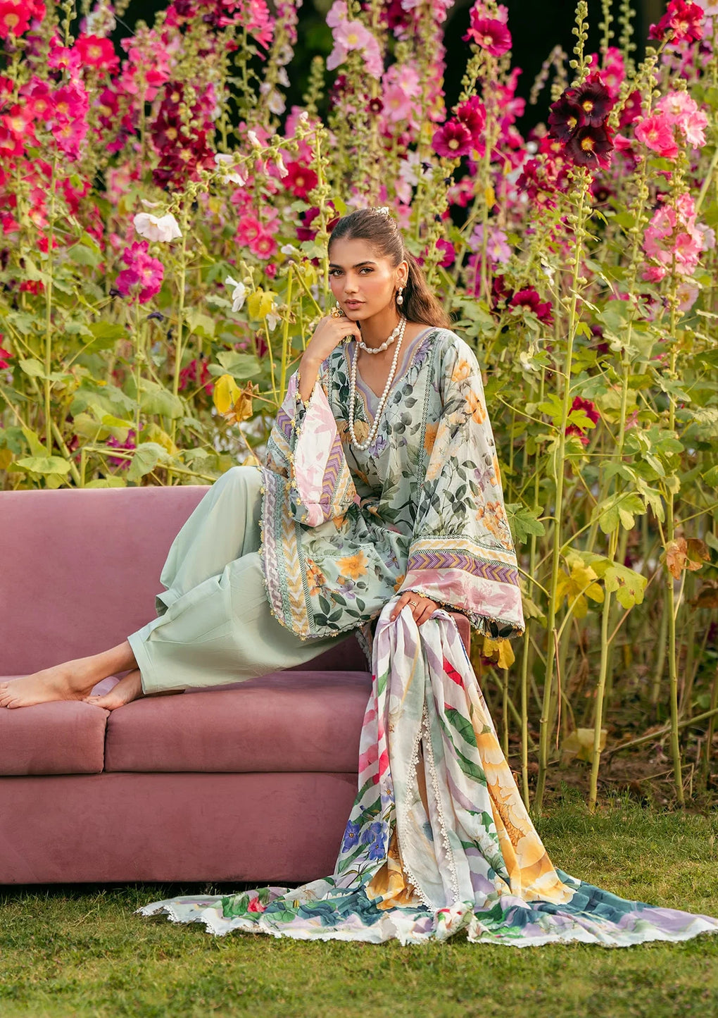 Elaf Premium | Prints 25 | EPS-7B ELARIS - by - Libasekhas UK - Registered Vendor of : Elaf Premium - 100% Original Designer Dresss