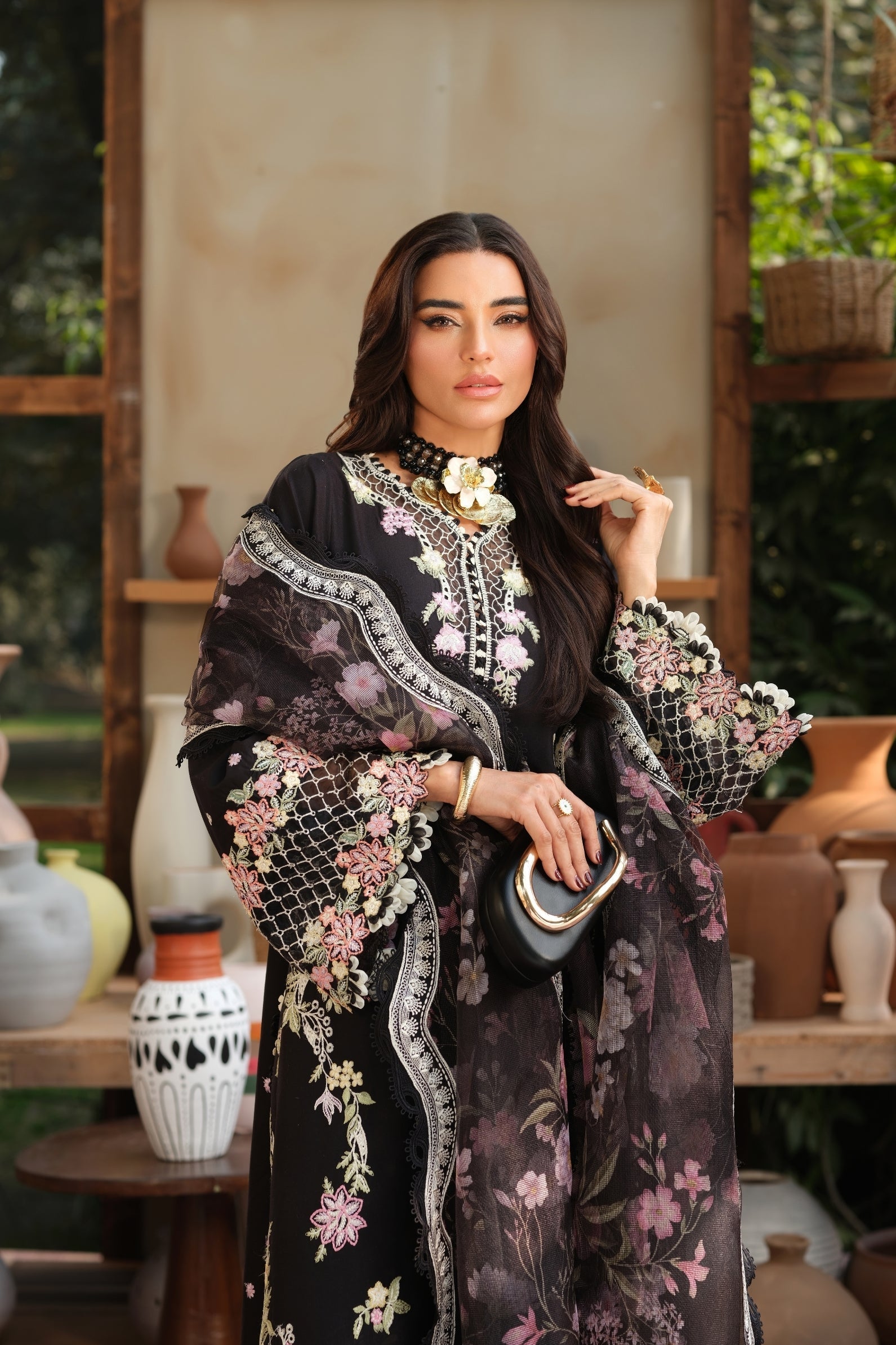 Maryam Hussain | Luxury Lawn 26 | Noir - by Libasekhas UK - Registered Vendor of : Maryam Hussain - 100% Original Designer Dress