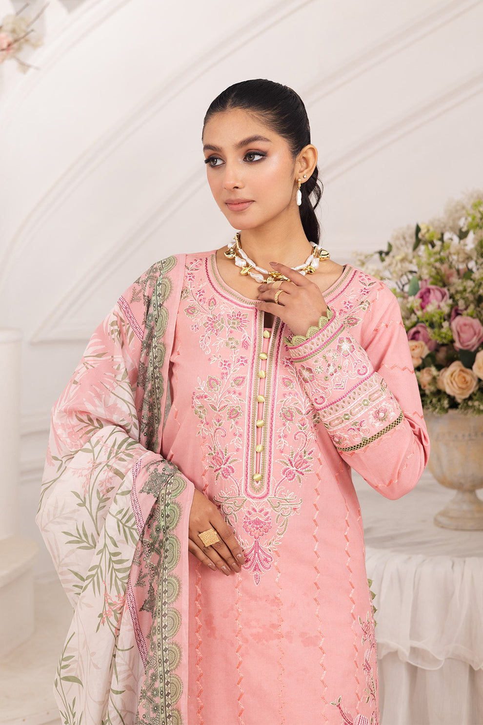 Maryum N Maria | Mira Luxury Lawn | MAHINE - FS50106 - by - Libasekhas UK - Registered Vendor of : Maryum N Maria - 100% Original Designer Dresss