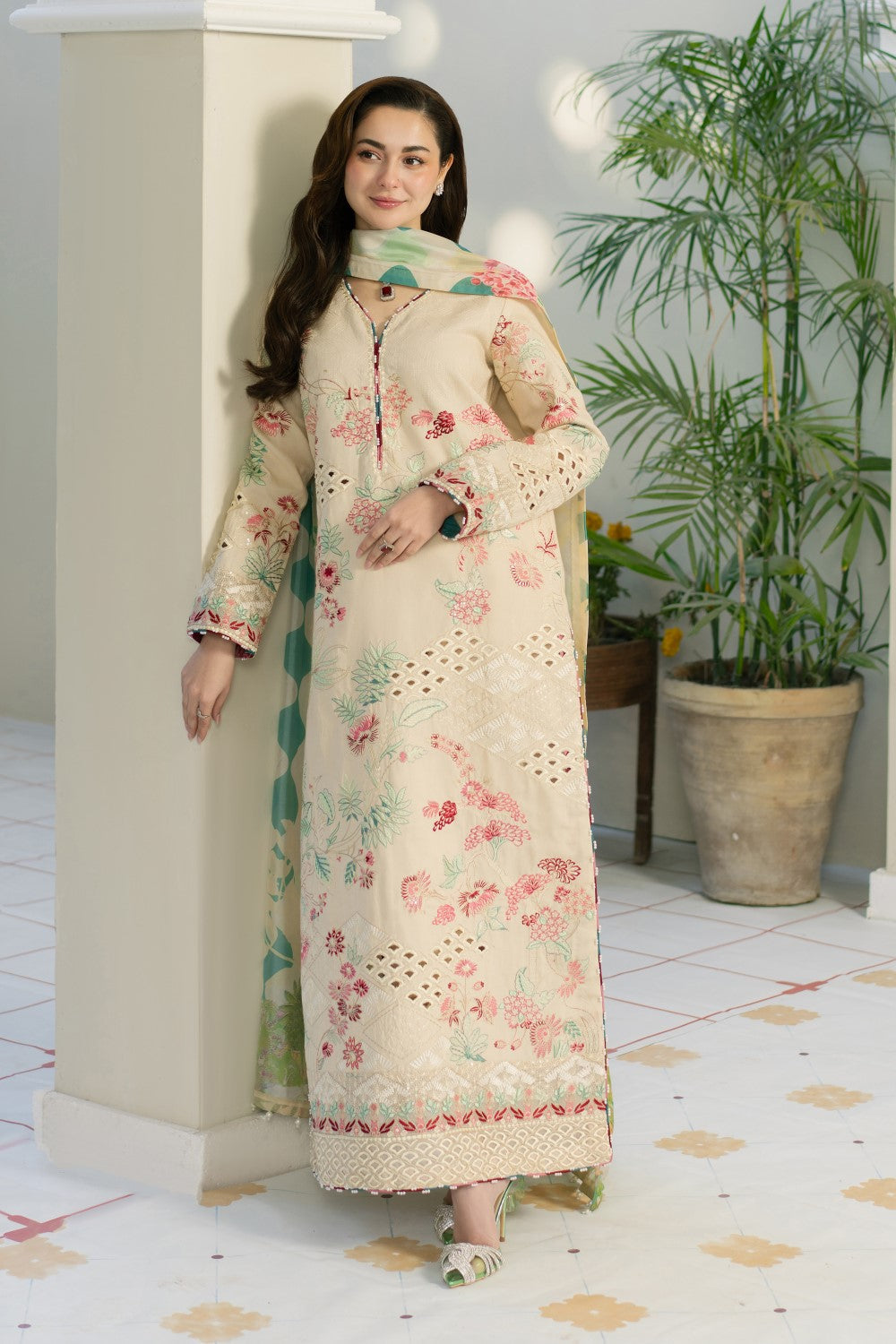 Maryum N Maria | Luxury Lawn 25 | AEISHA - MS50109 - by - Libasekhas UK - Registered Vendor of : Maryum N Maria - 100% Original Designer Dresss
