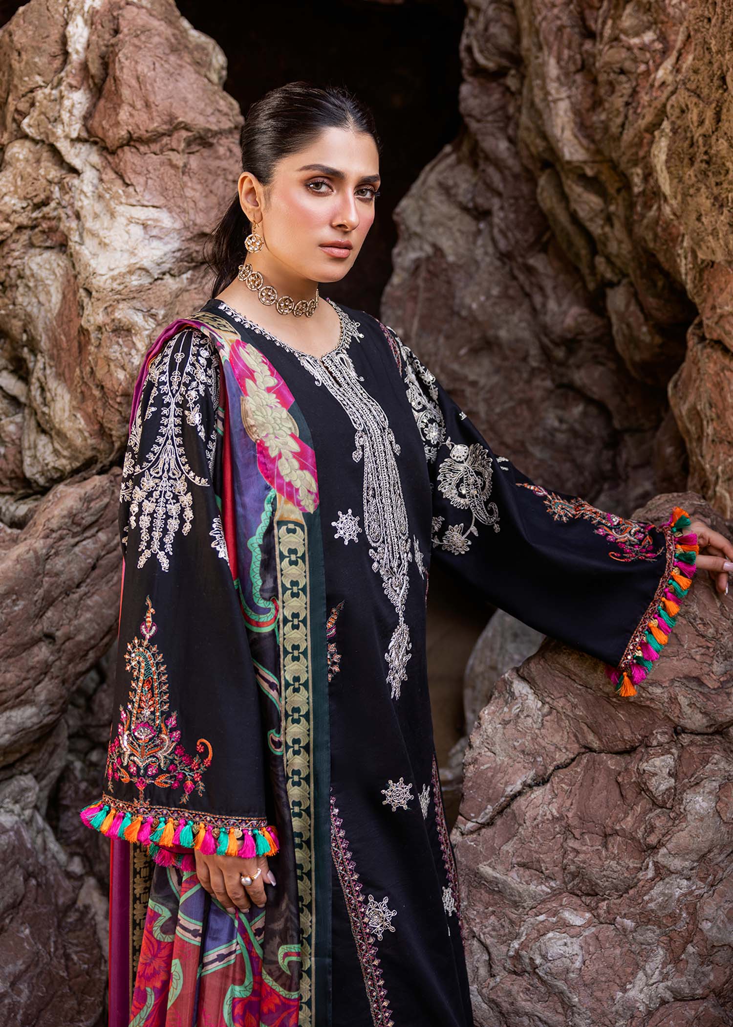 Sadaf Fawad Khan | Siraa Luxury Lawn 24| Nuha (A) - by - Libasekhas UK - Registered Vendor of : Libasekhas - 100% Original Designer Dresss