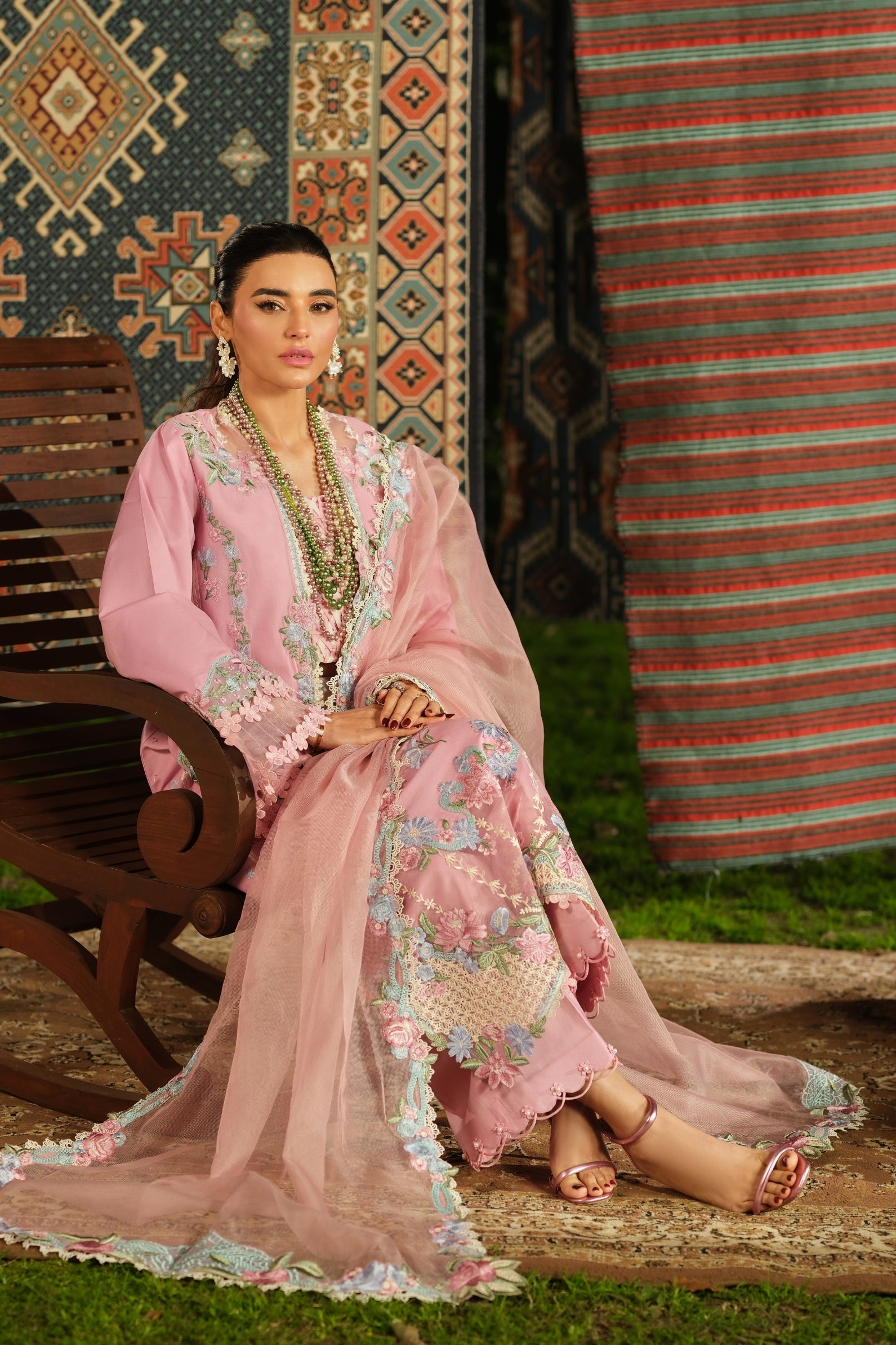 Maryam Hussain | Luxury Lawn 26 | Aesaar - by Libasekhas UK - Registered Vendor of : Maryam Hussain - 100% Original Designer Dress