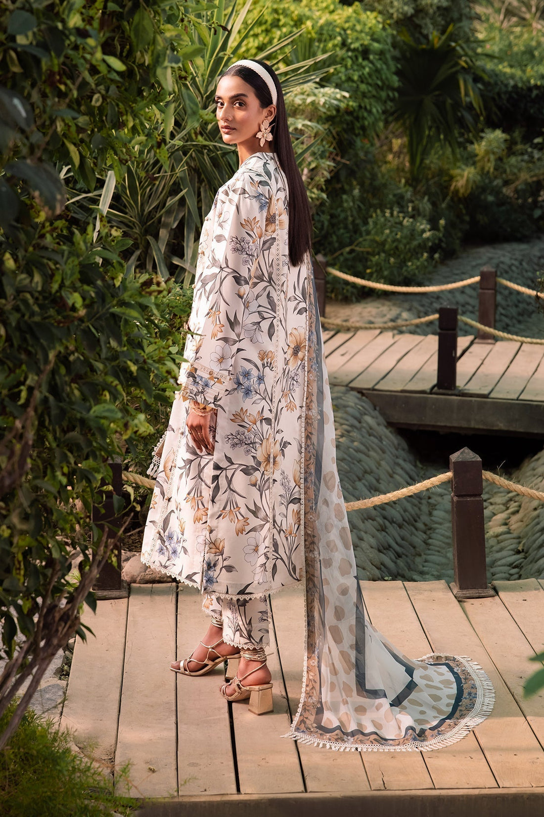 Alizeh | Sheen Lawn Prints 24 | GARDENIA - by - Libasekhas UK - Registered Vendor of : Alizeh - 100% Original Designer Dresss