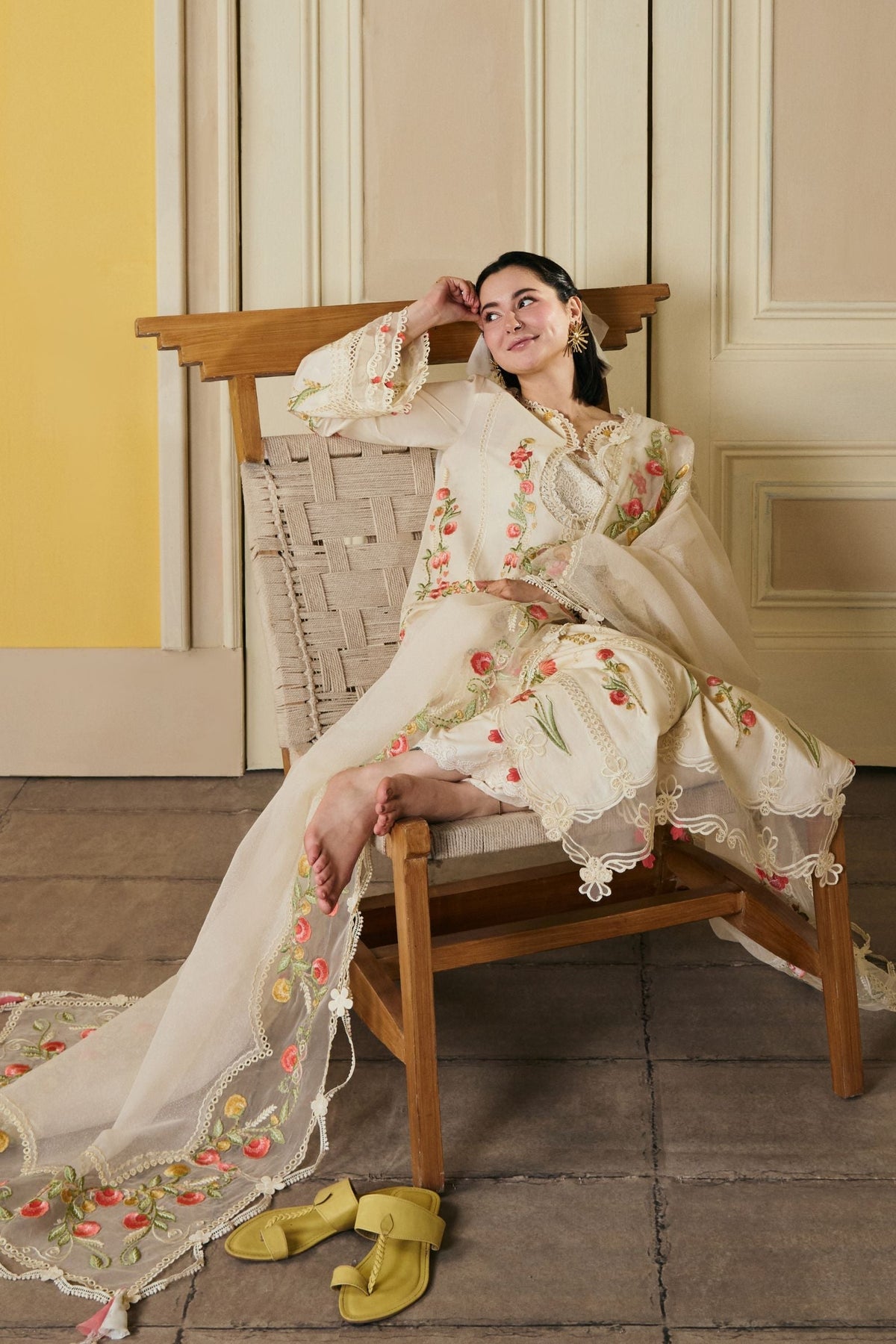 Maryam Hussain | Luxury Lawn 26 Vol 2 | Hala - by Libasekhas UK - Registered Vendor of : Maryam Hussain - 100% Original Designer Dress