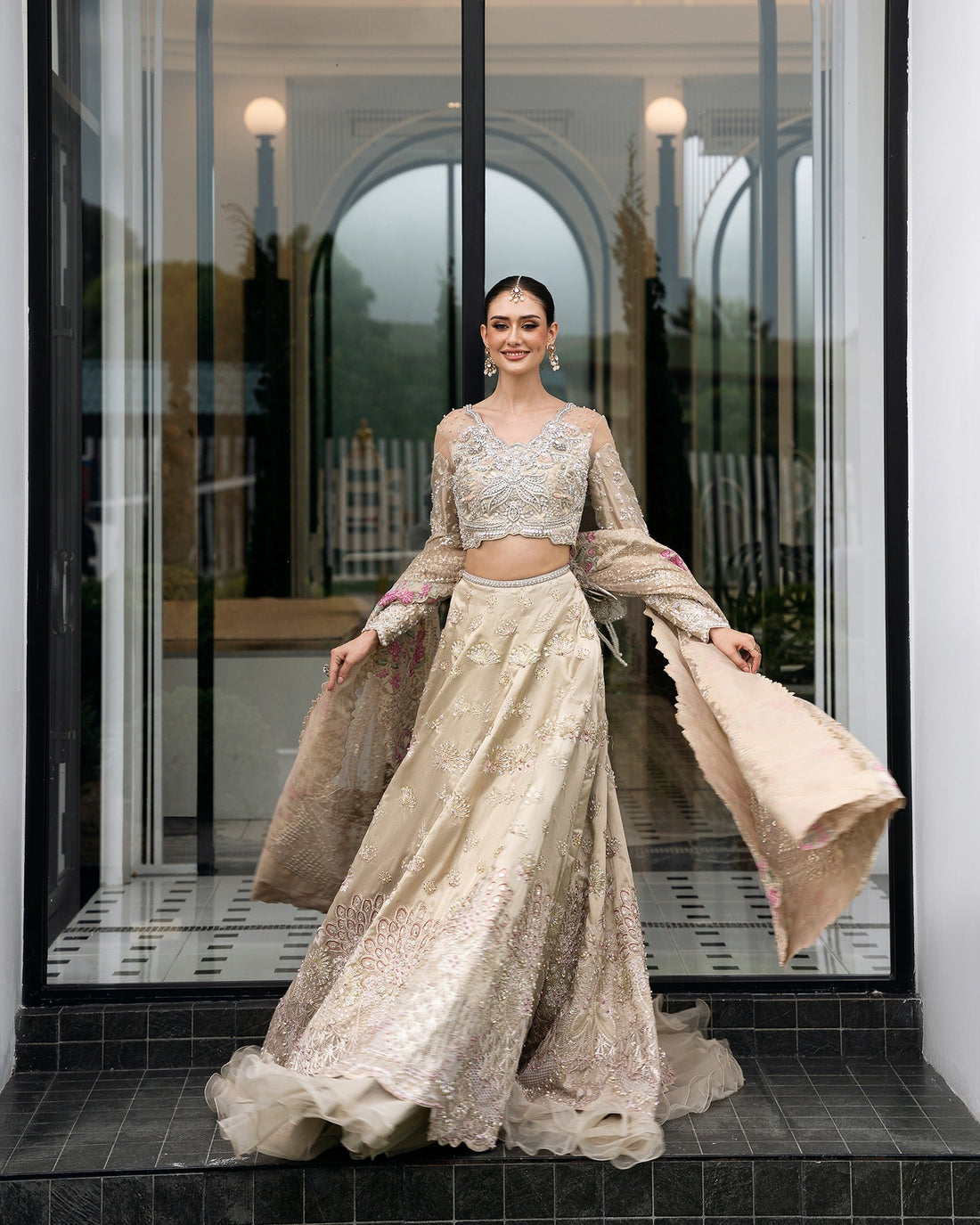 Mysie by Tahira | Aurea Luxury Formals | IZNIK - by Libasekhas UK - Registered Vendor of : Mysie by Tahira - 100% Original Designer Dress
