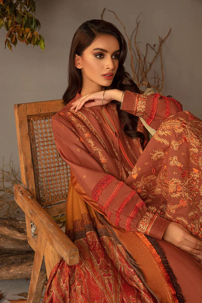 Sobia Nazir | Autumn Winter 23 | 5A - by - Libasekhas UK - Registered Vendor of : Sobia Nazir - 100% Original Designer Dresss