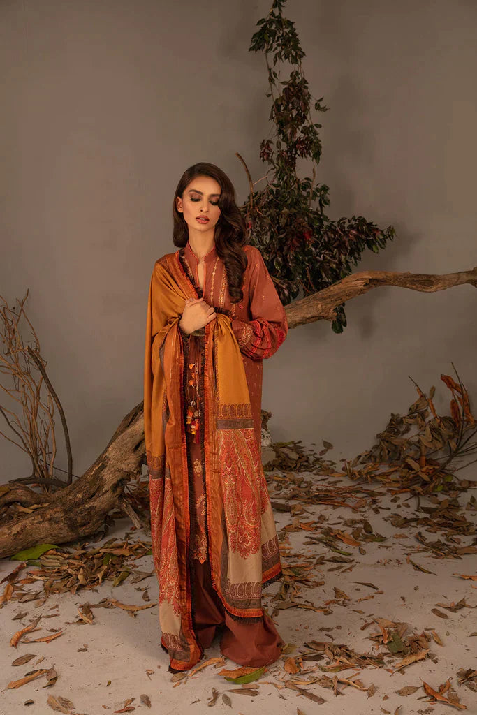 Sobia Nazir | Autumn Winter 23 | 5A - by - Libasekhas UK - Registered Vendor of : Sobia Nazir - 100% Original Designer Dresss