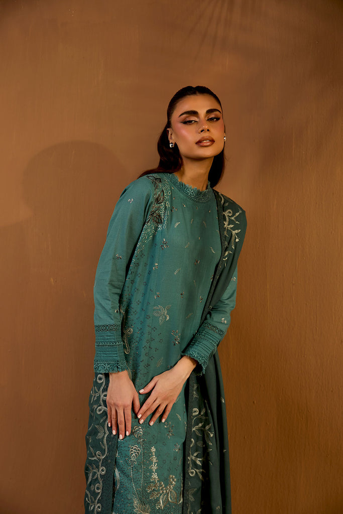 Sobia Nazir | Winter Shawl 25 | Design 5A - by Libasekhas UK - Registered Vendor of : Sobia Nazir - 100% Original Designer Dress