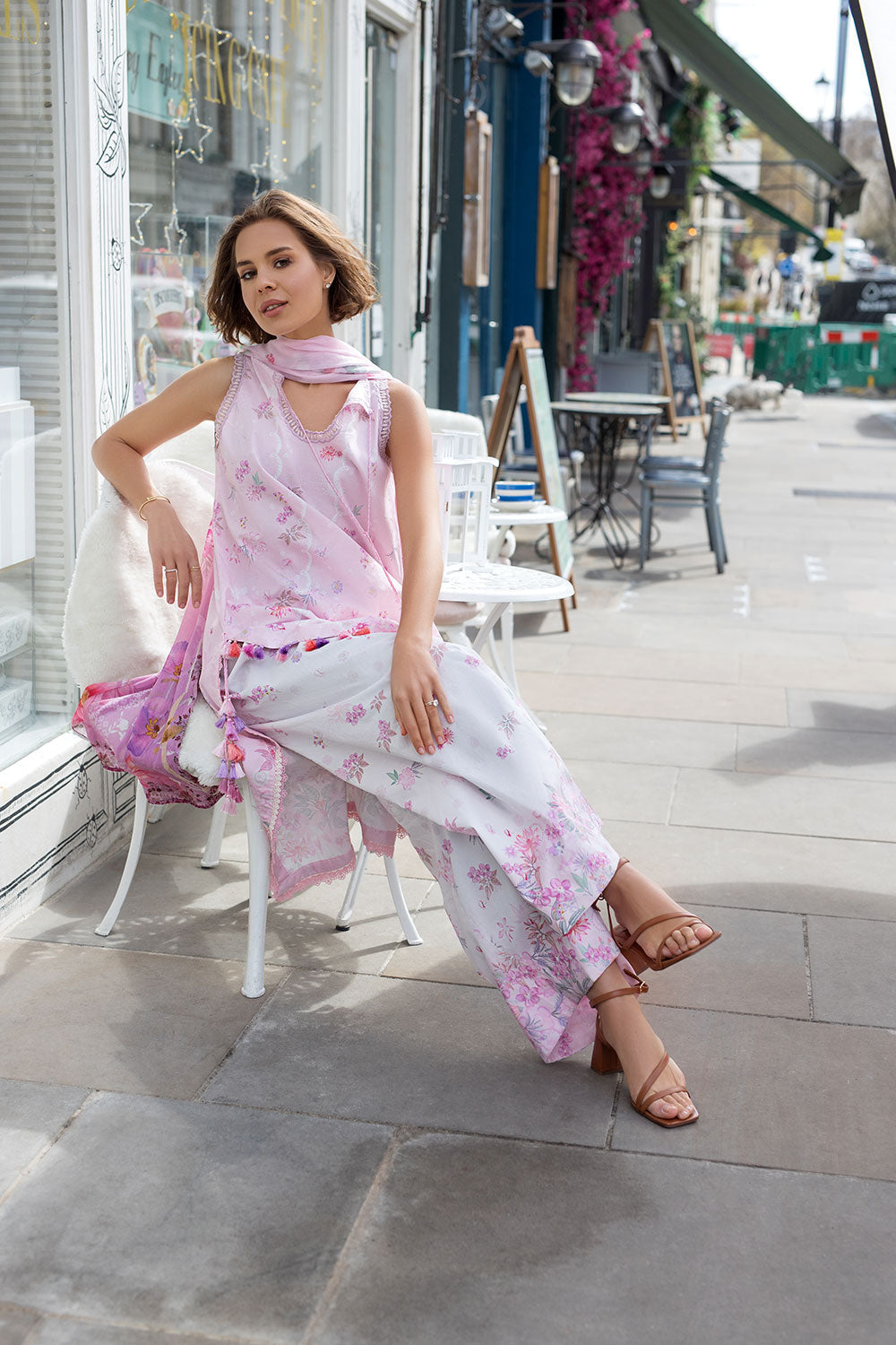 Sobia Nazir | Prints 26 | 5A - by Libasekhas UK - Registered Vendor of : Sobia Nazir - 100% Original Designer Dress
