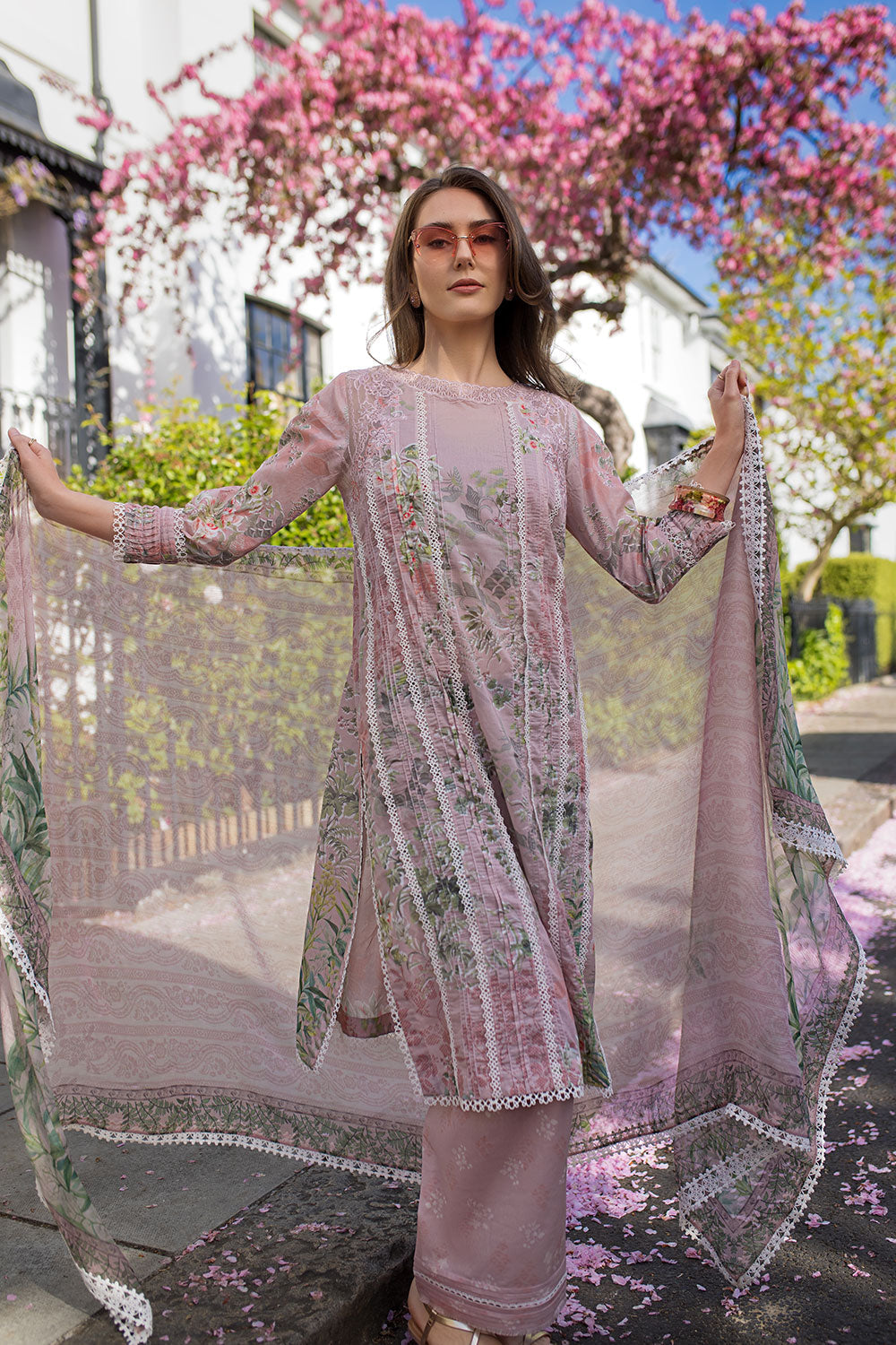 Sobia Nazir | Basics 25 | Design 5A - by - Libasekhas UK - Registered Vendor of : Sobia Nazir - 100% Original Designer Dresss