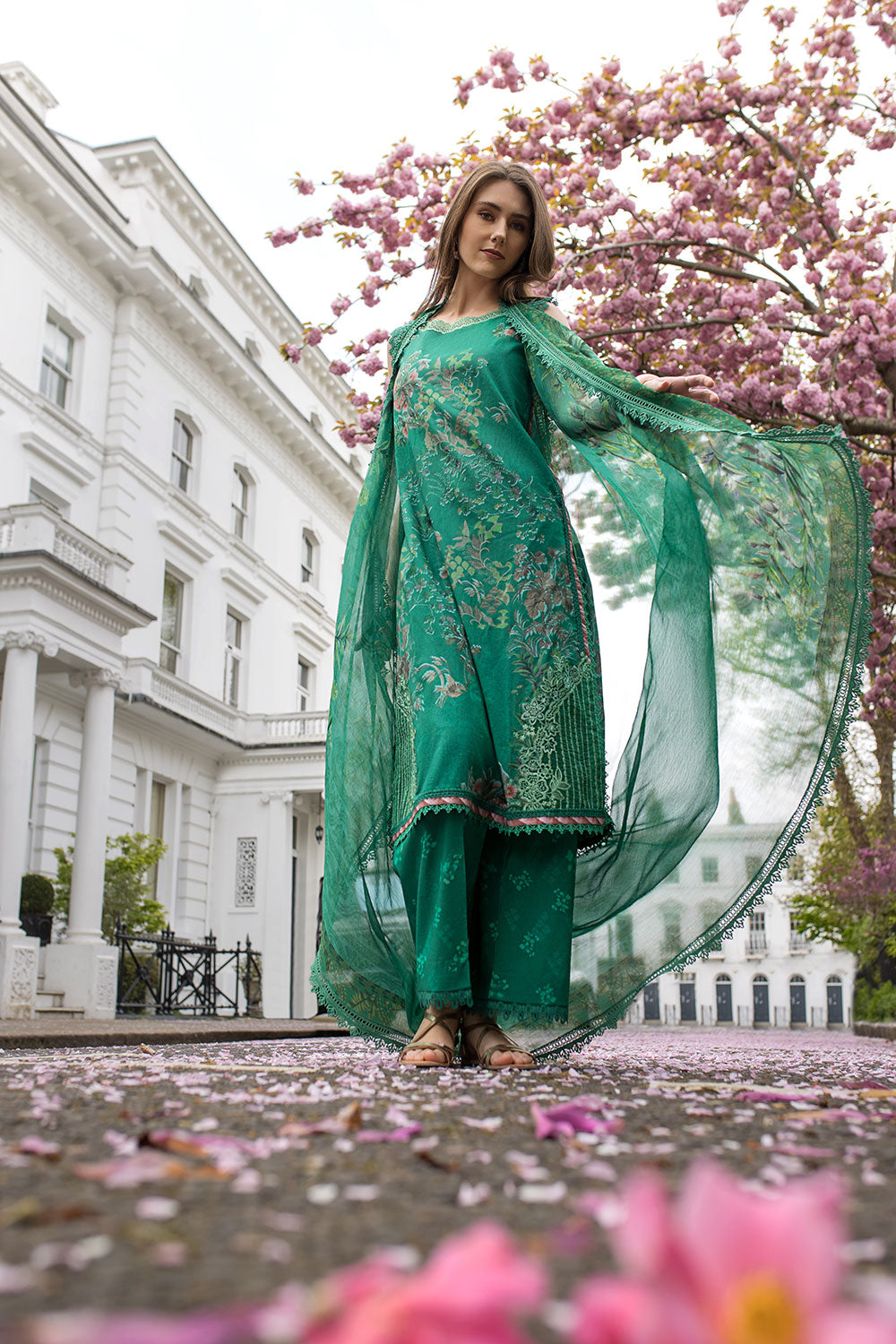 Sobia Nazir | Basics 25 | Design 5B - by - Libasekhas UK - Registered Vendor of : Sobia Nazir - 100% Original Designer Dresss