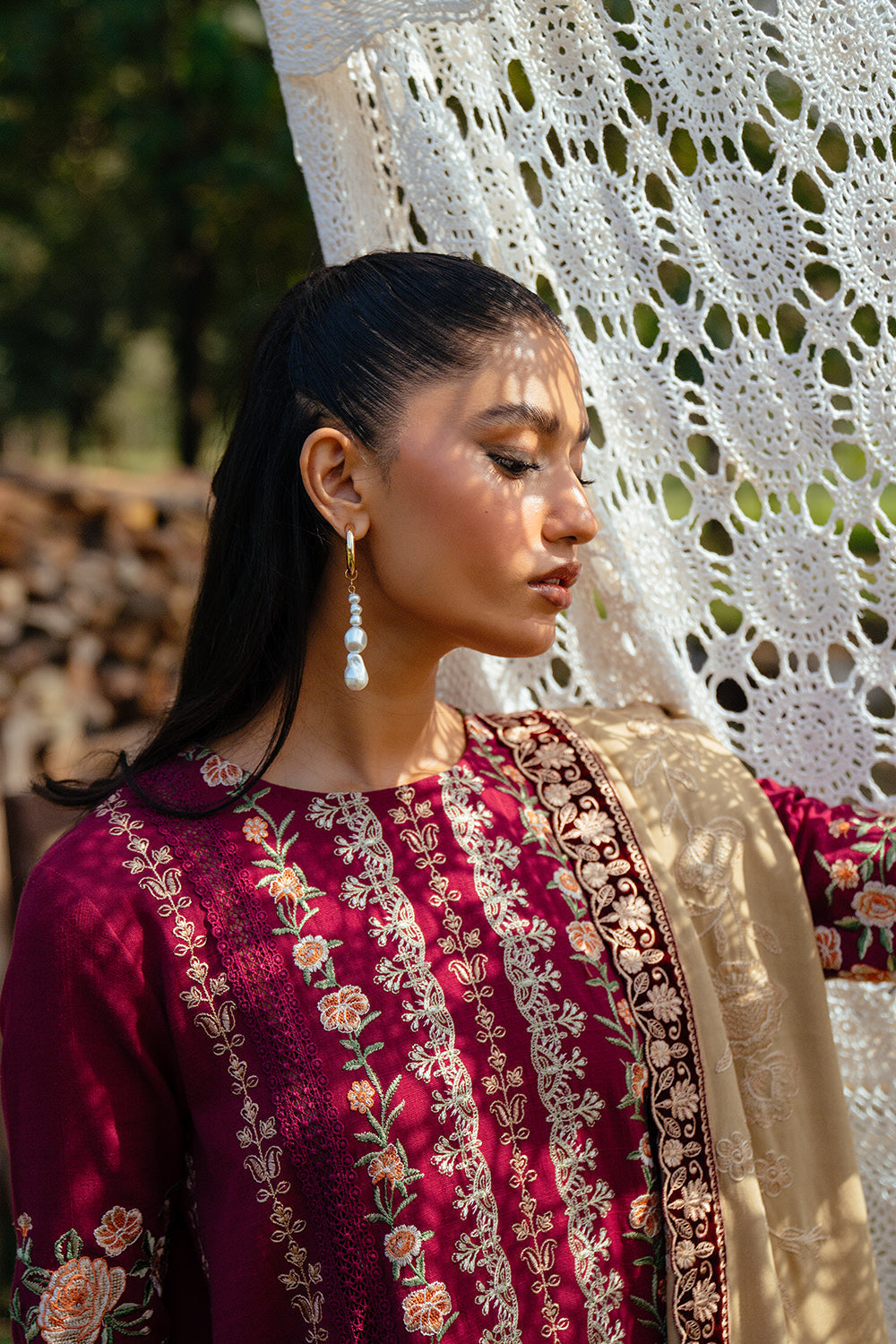 Saira Rizwan | Winter 2024 | SANSA-SRW24-09 - by - Libasekhas UK - Registered Vendor of : Saira Rizwan - 100% Original Designer Dresss