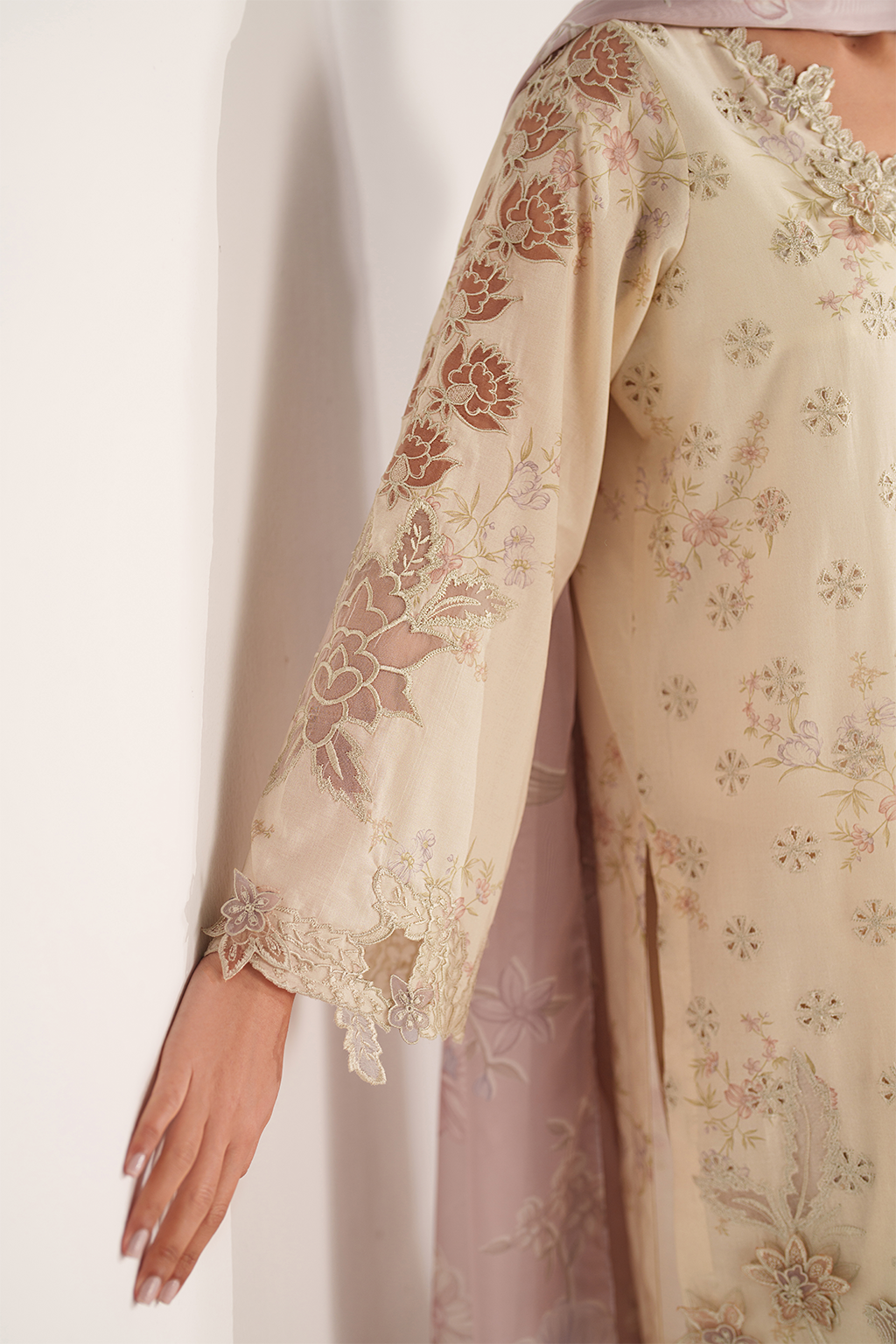 Iznik | Spring/Summer Lawn 26 | SS-06 - by Libasekhas UK - Registered Vendor of : Iznik - 100% Original Designer Dress