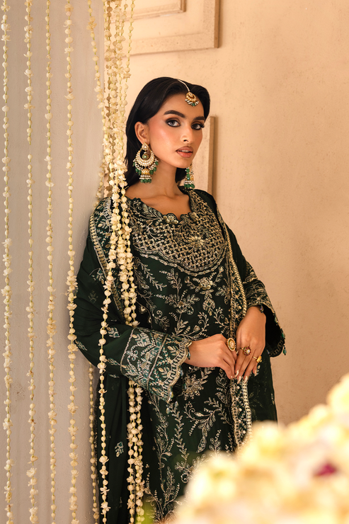 Emaan Adeel | Sheherzadi Formals 25 | VANIA - by Libasekhas UK - Registered Vendor of : Emaan Adeel - 100% Original Designer Dress
