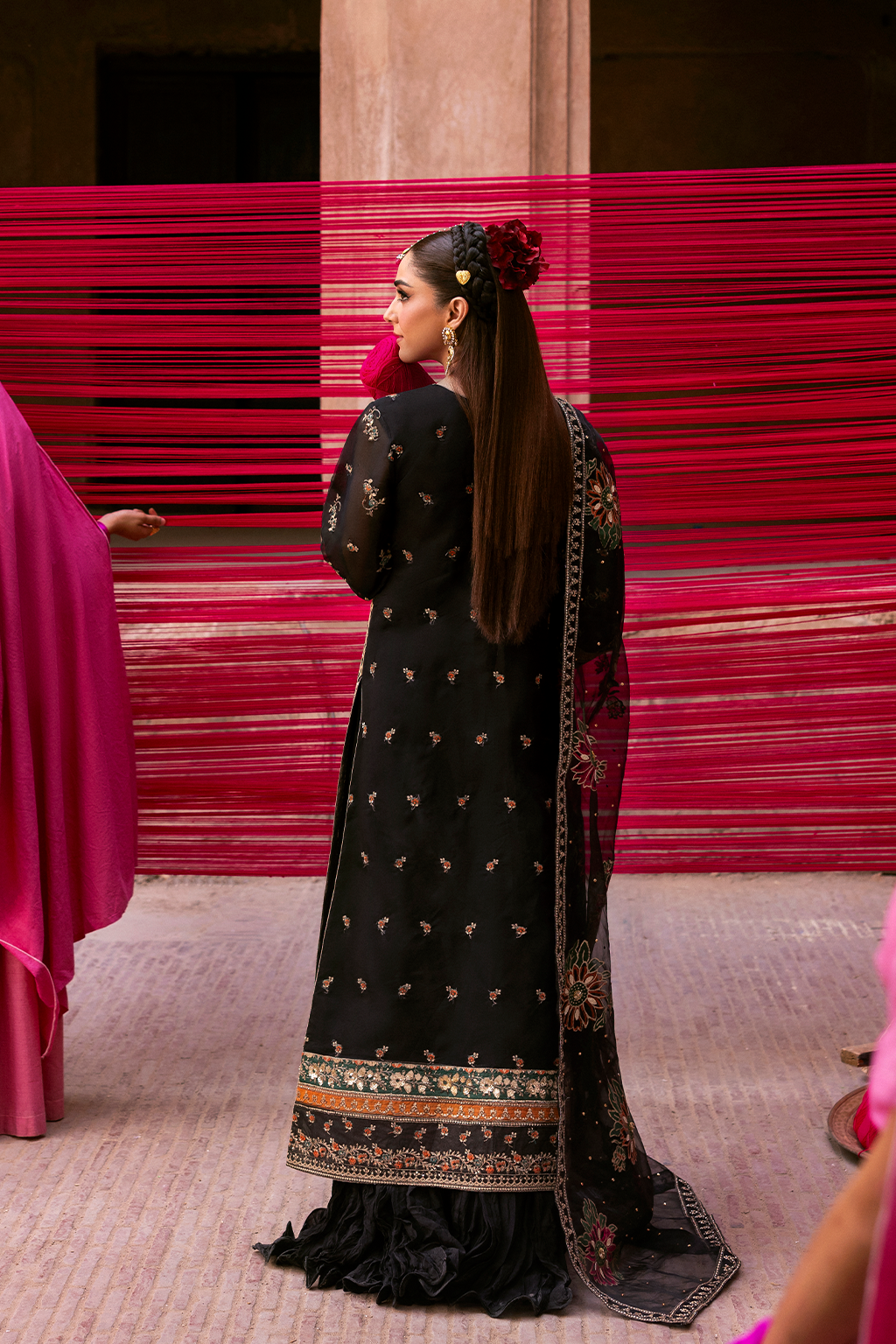 Emaan Adeel I The Empress Wedding Formals I NOCTELLE - by Libasekhas UK - Registered Vendor of : Emaan Adeel - 100% Original Designer Dress