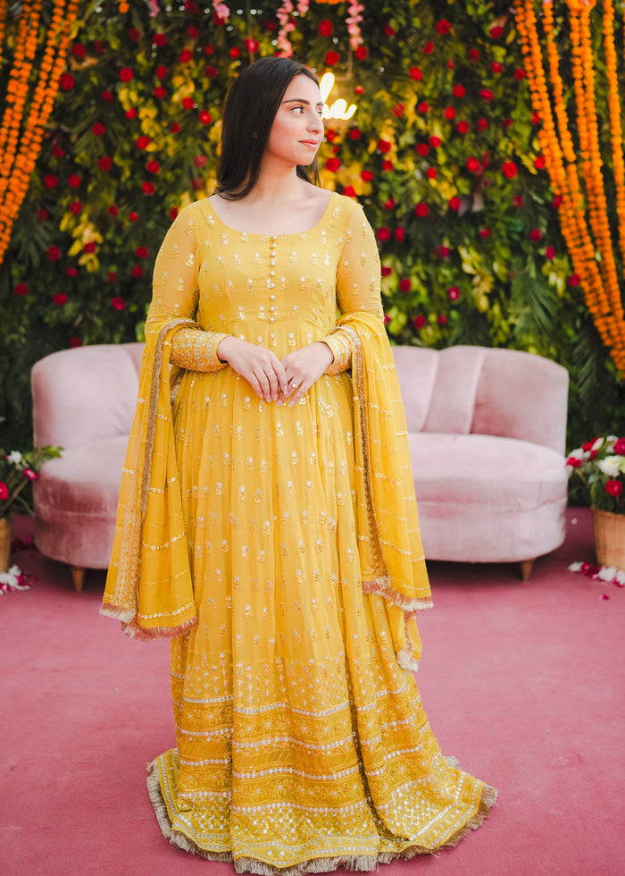 Allure | Mayal Formals | IZNA HAMZA - by - Libasekhas UK - Registered Vendor of : Allure - 100% Original Designer Dresss