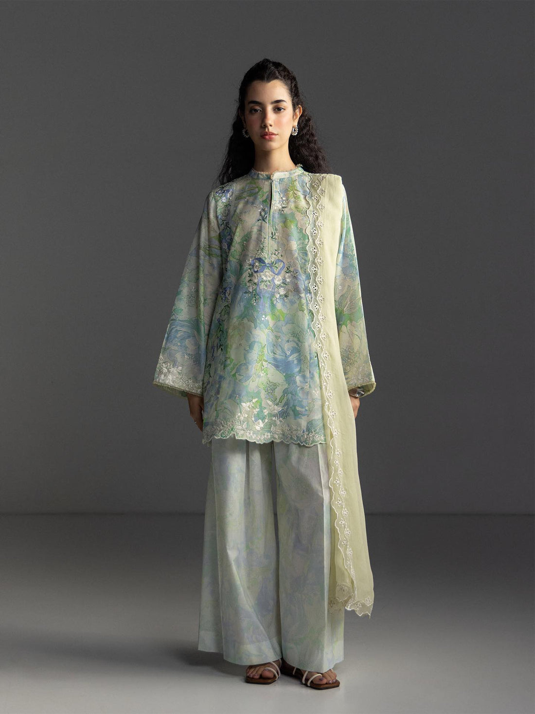 Zara Shahjahan | Coco Lawn 26 | Aira-6A - by Libasekhas UK - Registered Vendor of : Zara Shahjahan - 100% Original Designer Dress