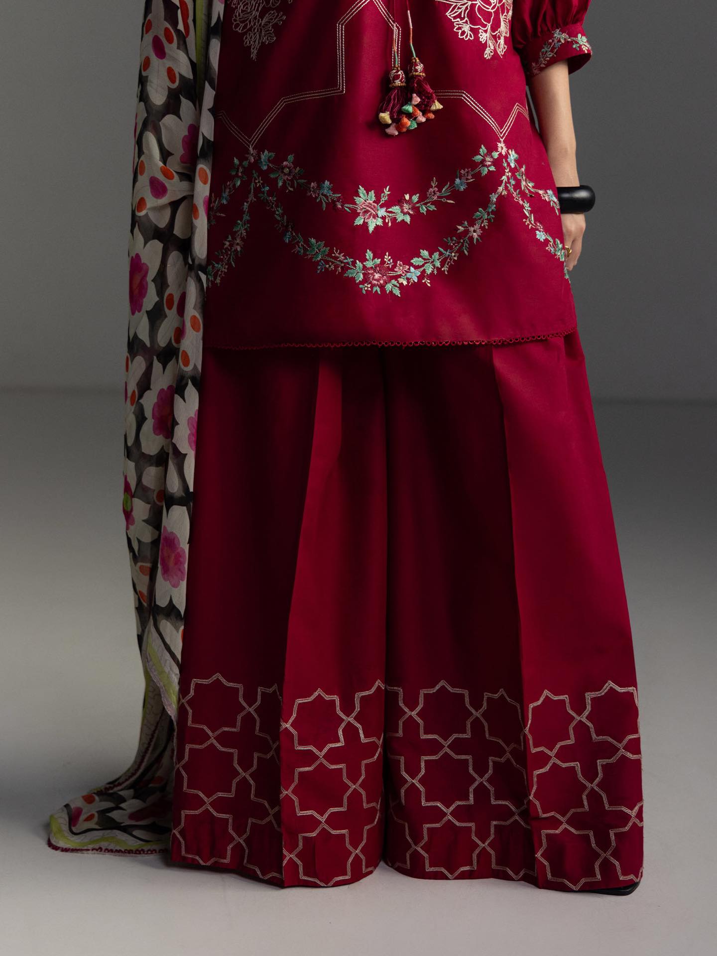 Zara Shahjahan | Coco Lawn 26 | Rivae-1B - by Libasekhas - Registered Vendor of : Zara Shahjahan - 100% Original Designer Dress