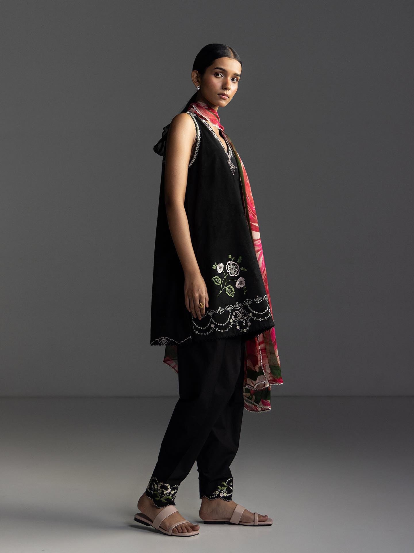 Zara Shahjahan | Coco Lawn 26 | Miro-2B - by Libasekhas - Registered Vendor of : Zara Shahjahan - 100% Original Designer Dress