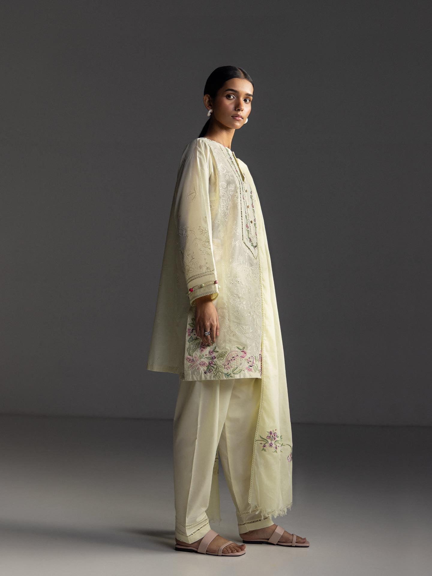 Zara Shahjahan | Coco Lawn 26 | Liora-8B - by Libasekhas UK - Registered Vendor of : Zara Shahjahan - 100% Original Designer Dress
