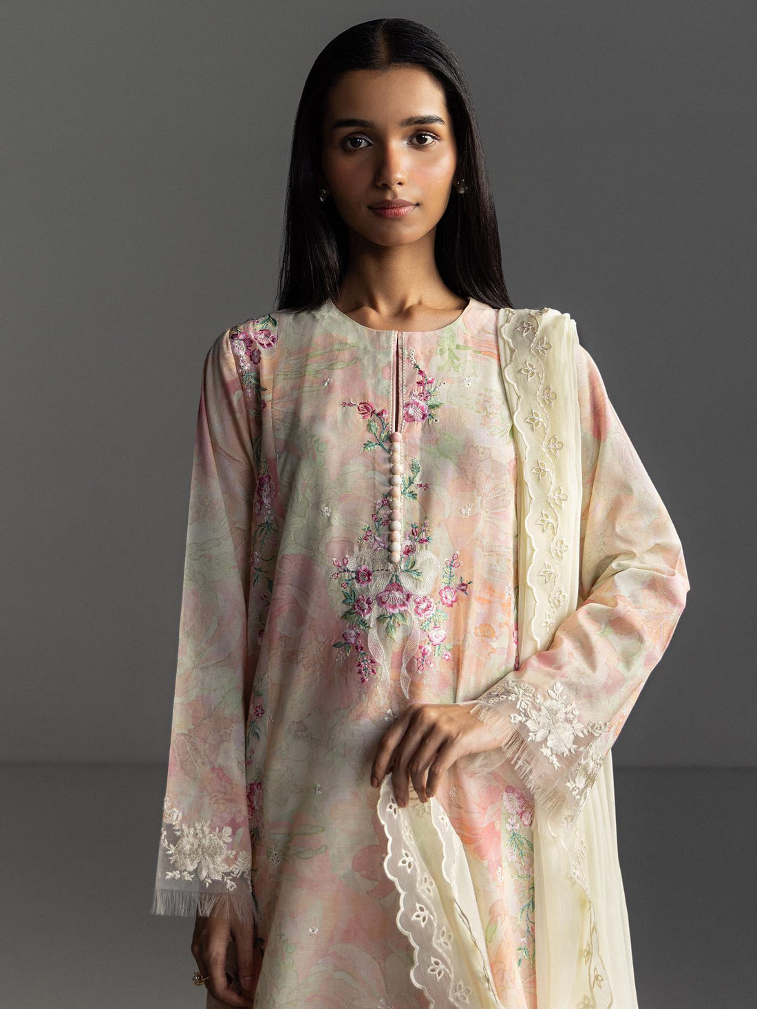 Zara Shahjahan | Coco Lawn 26 | Aira-6B - by Libasekhas UK - Registered Vendor of : Zara Shahjahan - 100% Original Designer Dress