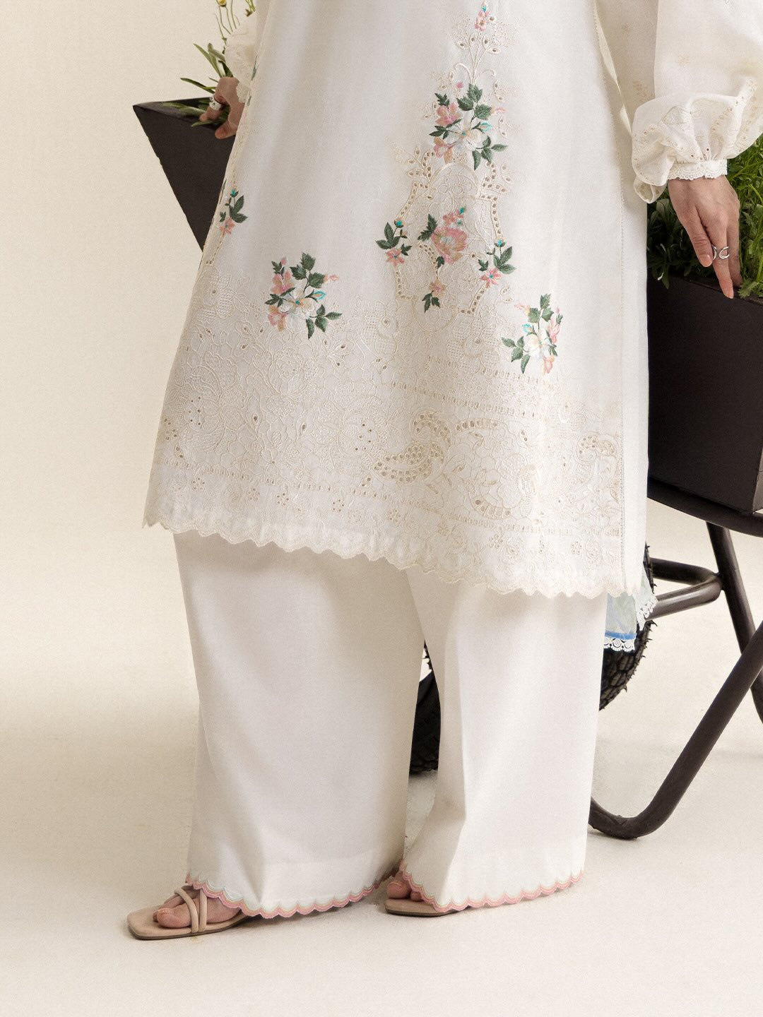 Zara Shahjahan | Coco Lawn 26 | Arlo-7A - by Libasekhas UK - Registered Vendor of : Zara Shahjahan - 100% Original Designer Dress