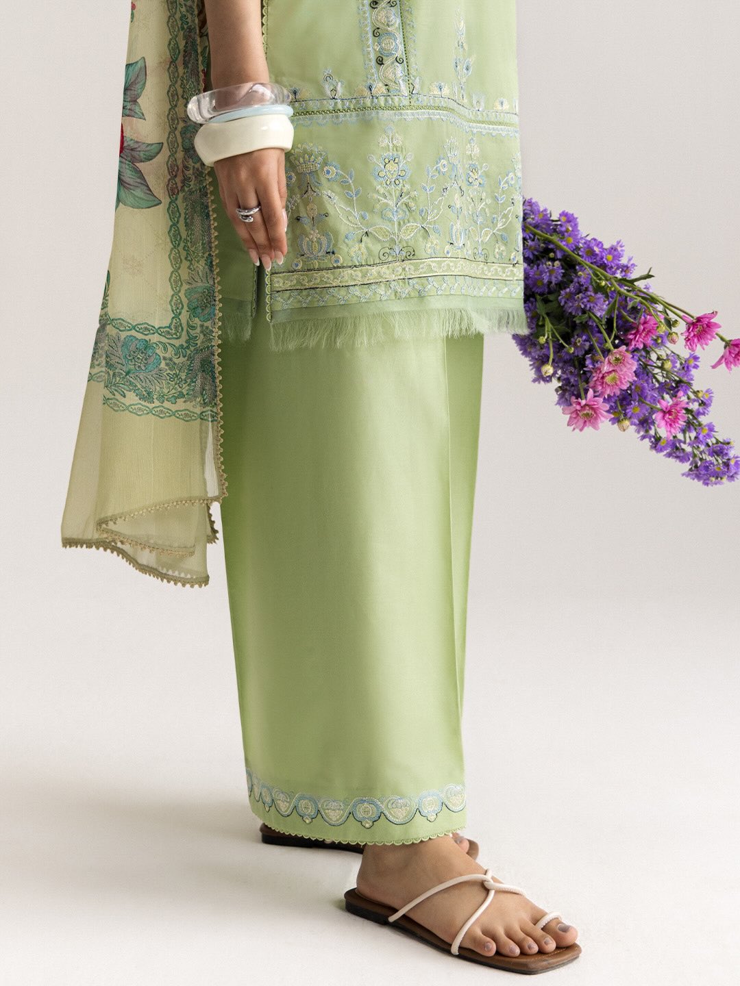 Zara Shahjahan | Coco Lawn 26 | Noa-5B - by Libasekhas UK - Registered Vendor of : Zara Shahjahan - 100% Original Designer Dress