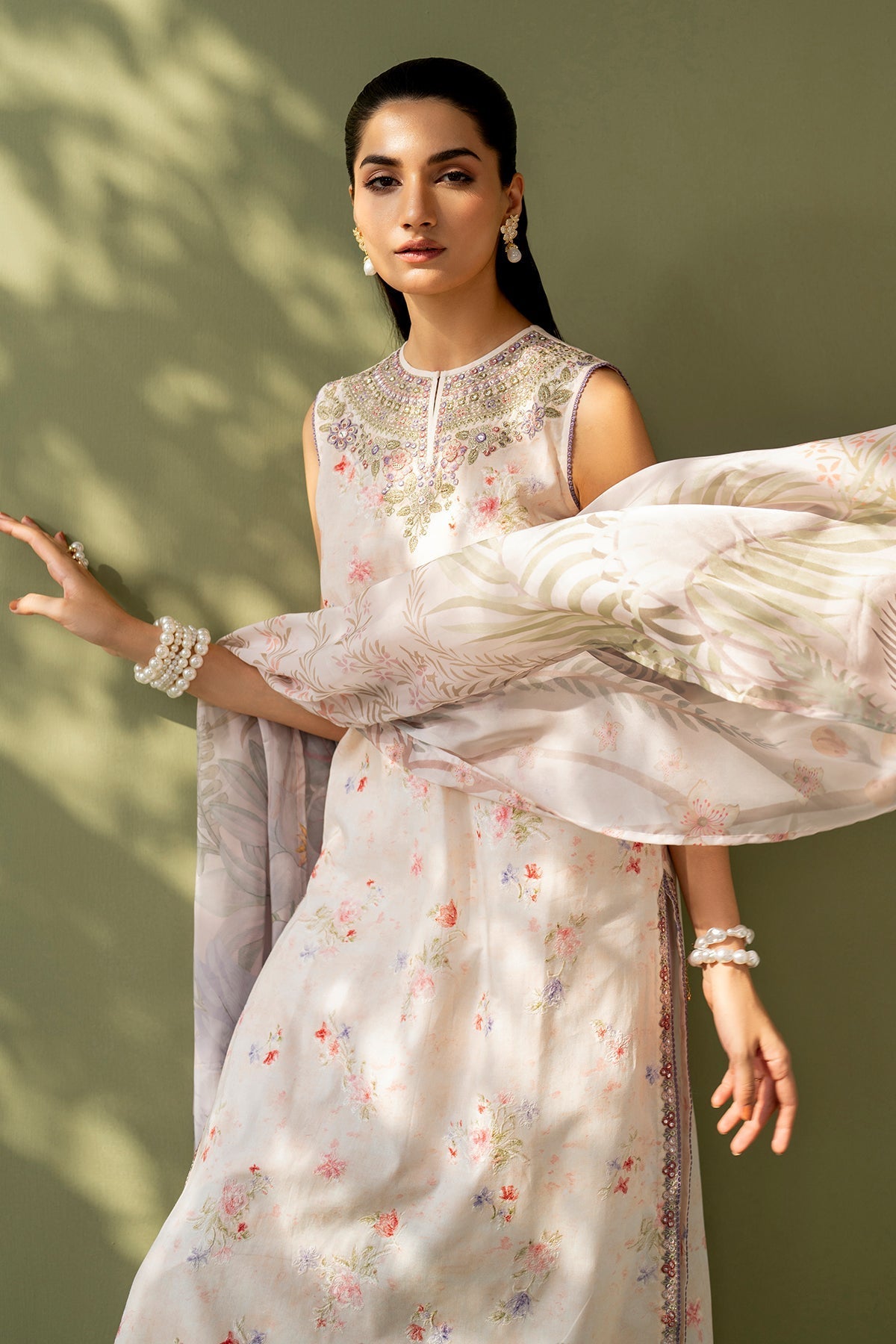 Baroque | Eid Printique | EMBROIDERED PRINTED LAWN UF-4169 - by - Libasekhas UK - Registered Vendor of : Baroque - 100% Original Designer Dresss