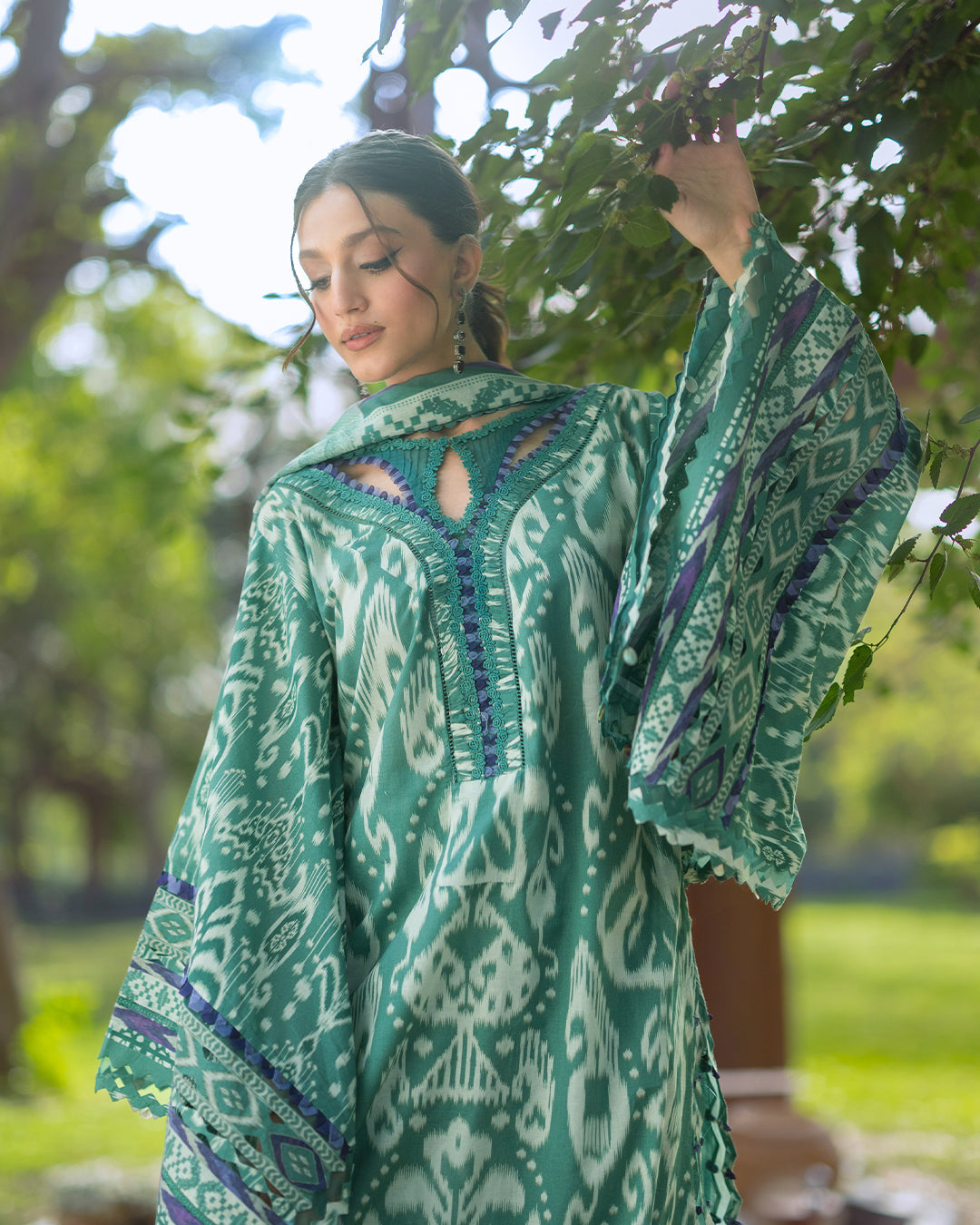 Elaf Premium | Bridgerton Prints 26 | EPB-1A NIA MARE - by Libasekhas UK - Registered Vendor of : Elaf Premium - 100% Original Designer Dress