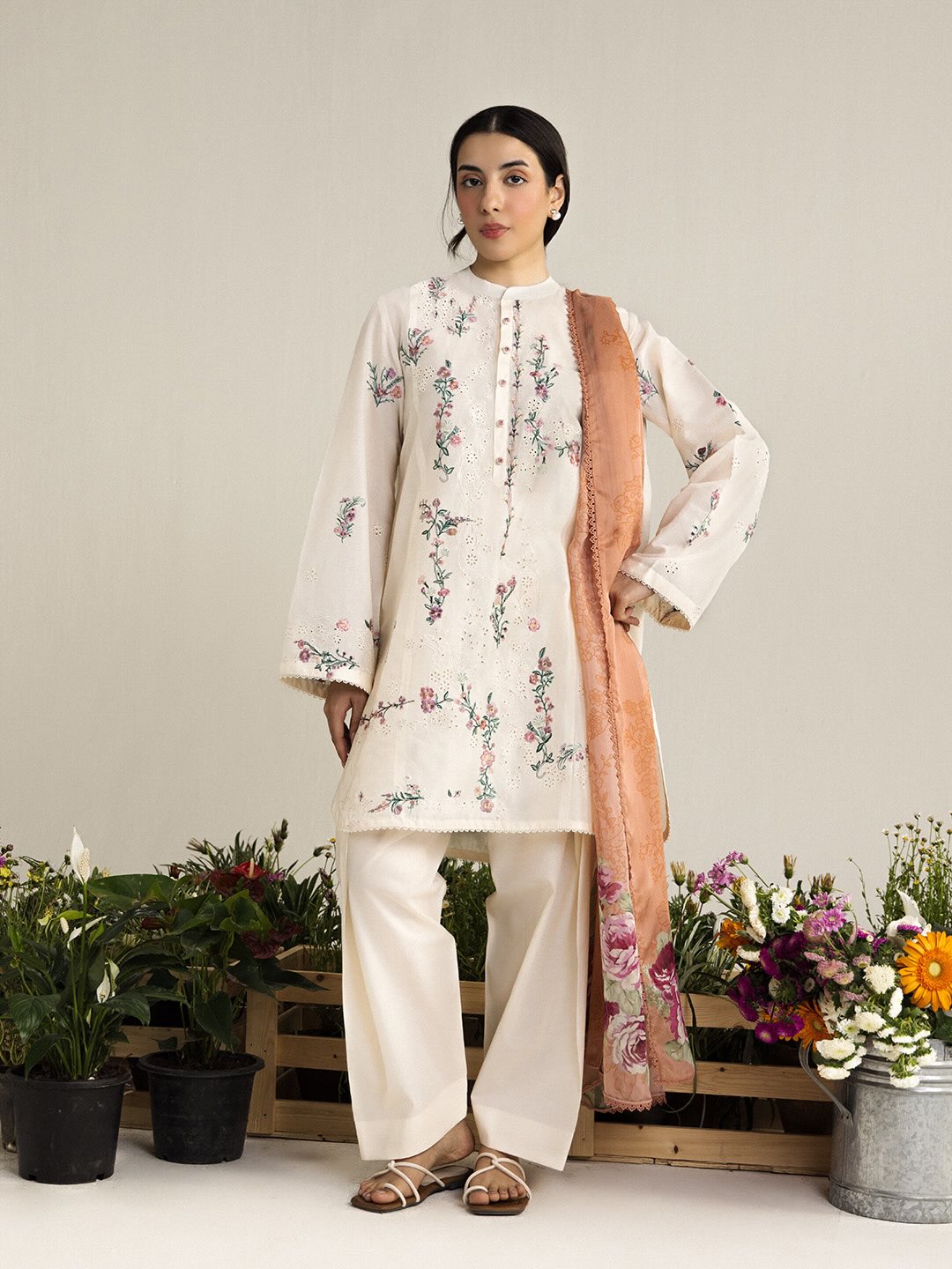 Zara Shahjahan | Coco Lawn 26 | Yura-3A - by Libasekhas UK - Registered Vendor of : Zara Shahjahan - 100% Original Designer Dress