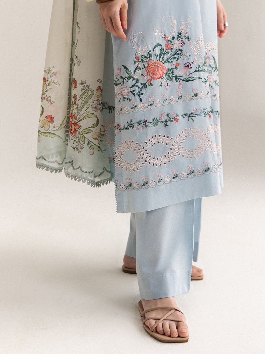 Zara Shahjahan | Coco Lawn 26 | Kian-8B - by Libasekhas UK - Registered Vendor of : Zara Shahjahan - 100% Original Designer Dress