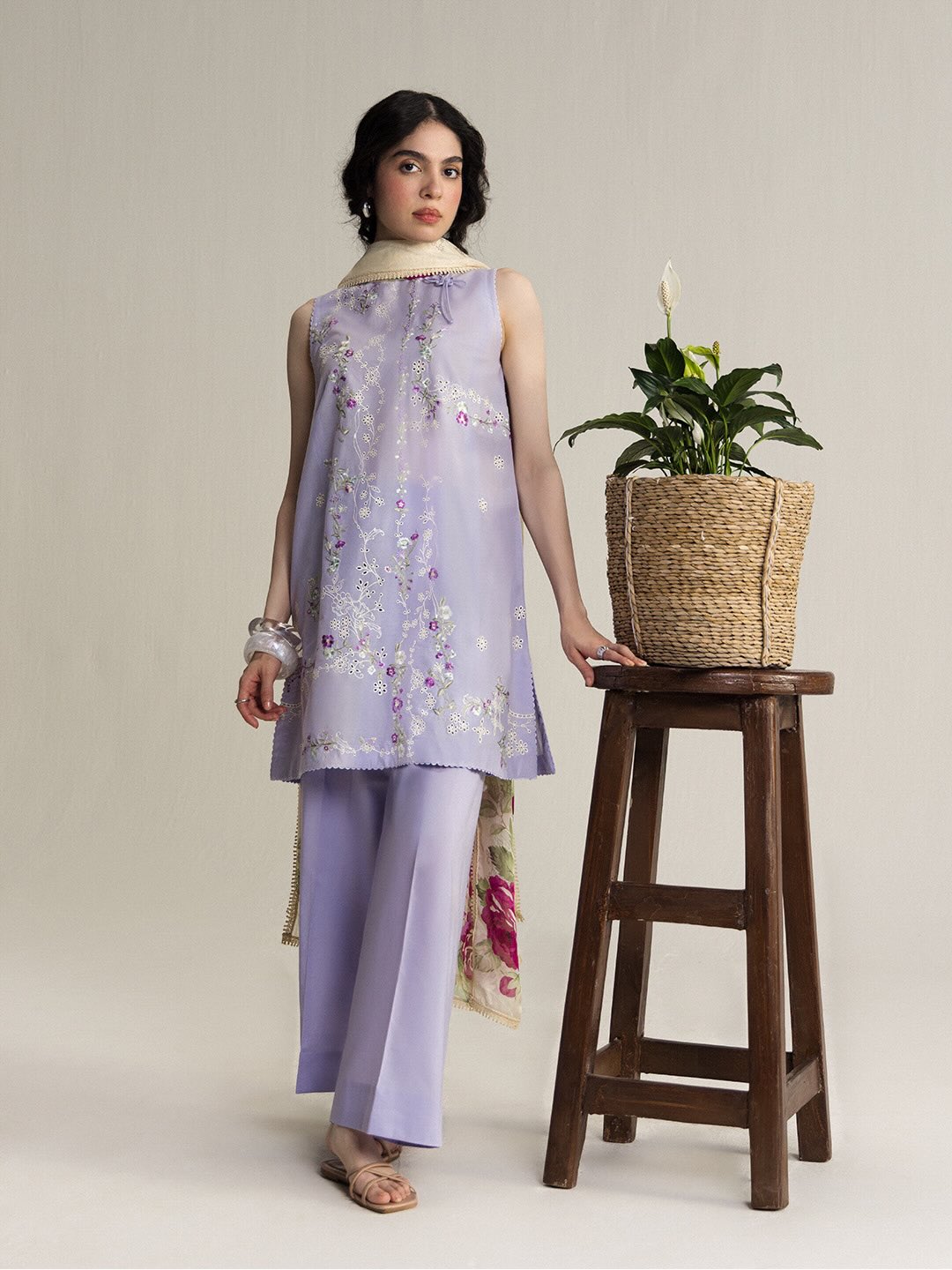 Zara Shahjahan | Coco Lawn 26 | Yura-3B - by Libasekhas UK - Registered Vendor of : Zara Shahjahan - 100% Original Designer Dress
