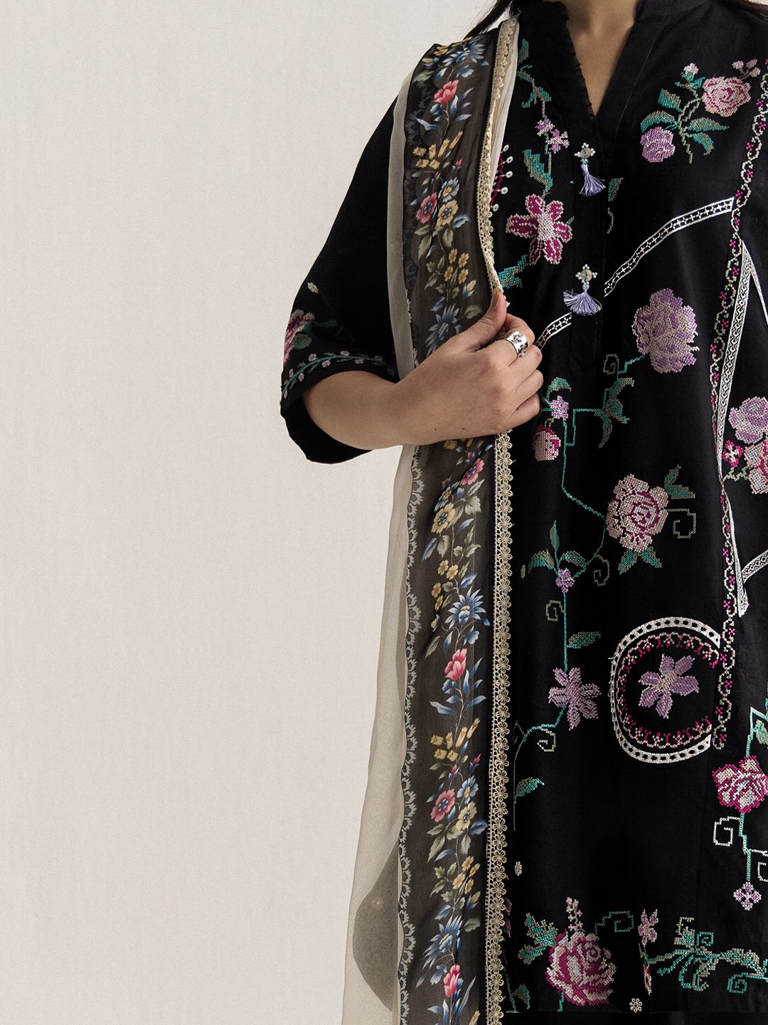 Zara Shahjahan | Coco Lawn 26 | Ines-6A - by Libasekhas UK - Registered Vendor of : Zara Shahjahan - 100% Original Designer Dress