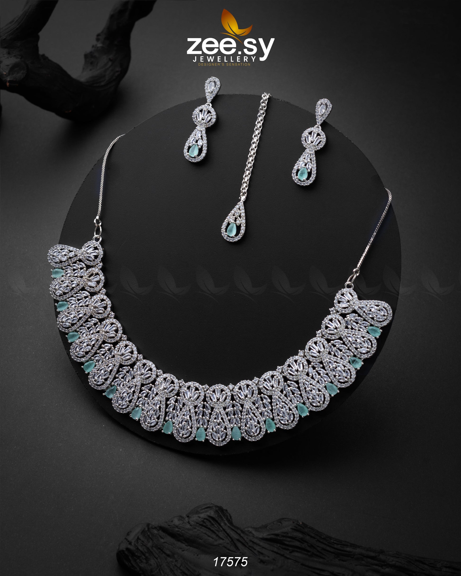 Glitz Necklace - by - Libasekhas UK - Registered Vendor of : Zeesy - 100% Original Designer Dresss