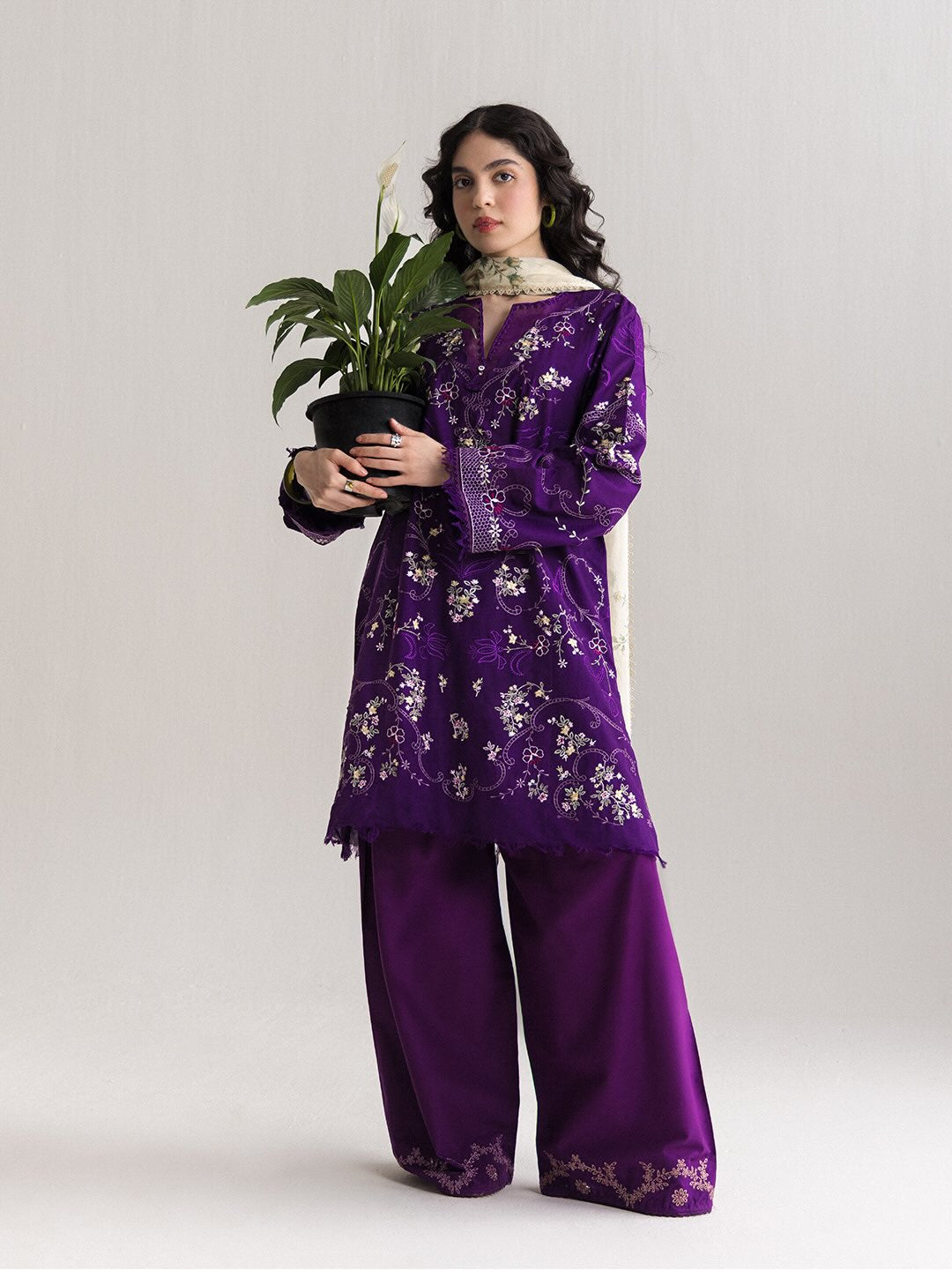 Zara Shahjahan | Coco Lawn 26 | Eira-10B - by Libasekhas UK - Registered Vendor of : Zara Shahjahan - 100% Original Designer Dress