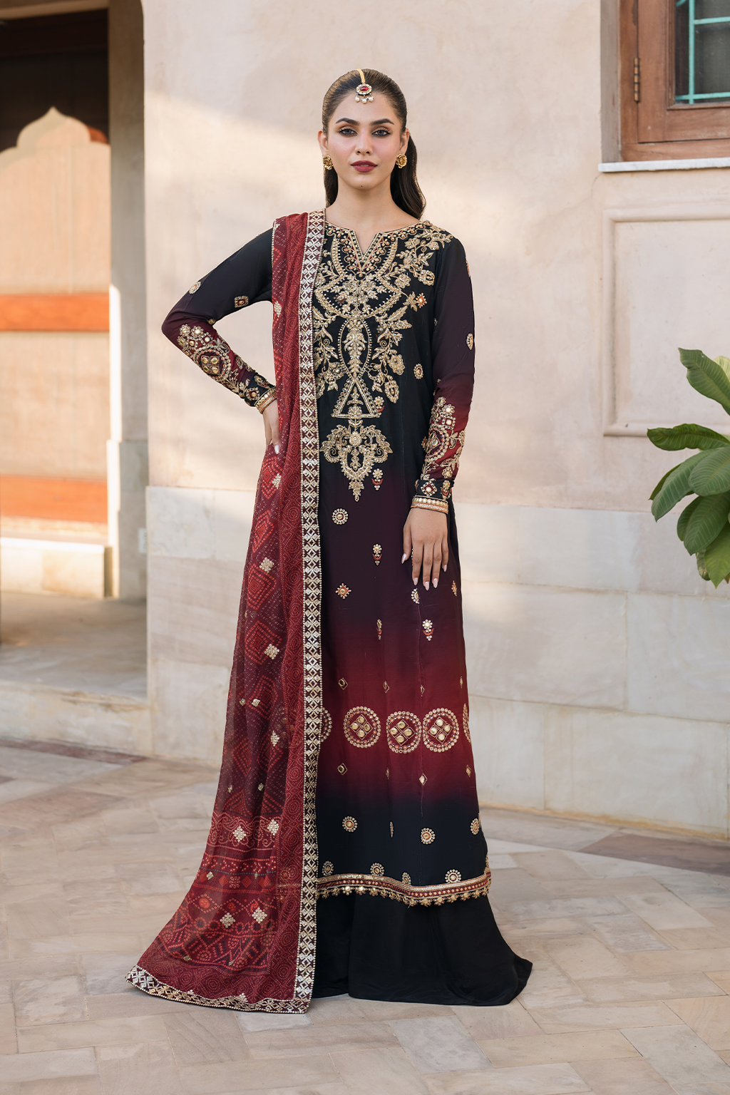 Iznik | Bandhani Formals | UE-330 - by - Libasekhas UK - Registered Vendor of : Iznik - 100% Original Designer Dresss
