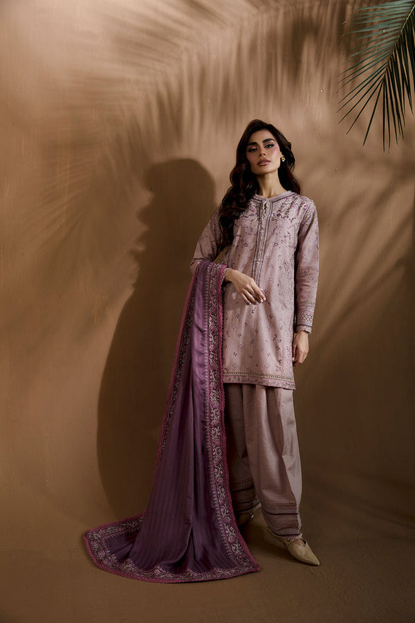 Sobia Nazir | Winter Shawl 25 | Design 6B - by Libasekhas UK - Registered Vendor of : Sobia Nazir - 100% Original Designer Dress
