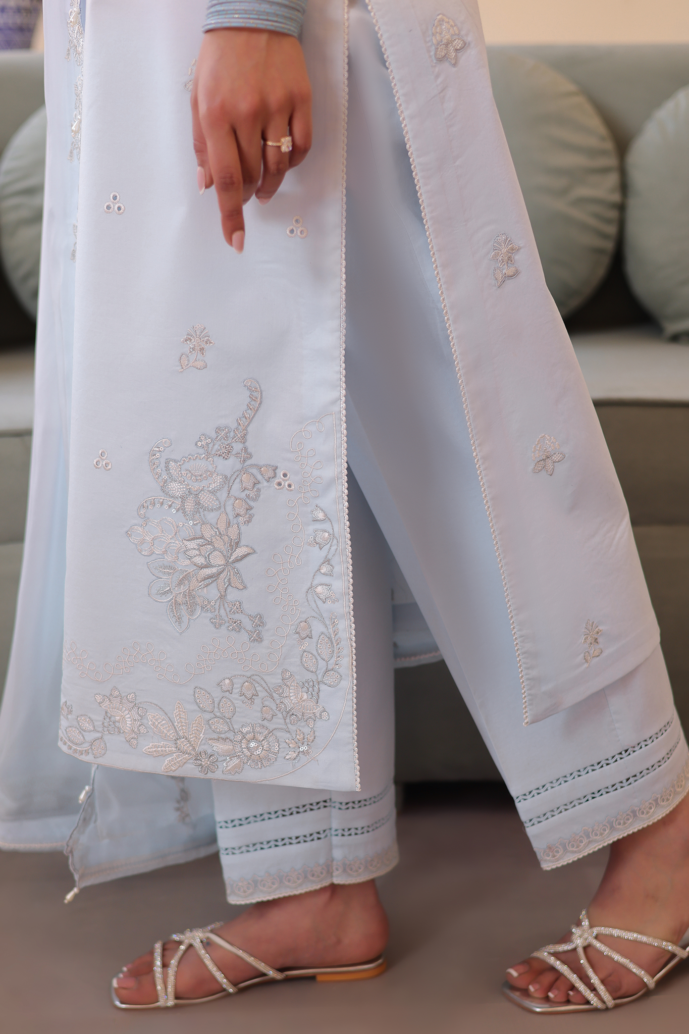 Seran | Nayab Eid Lawn | NIHA - by - Libasekhas UK - Registered Vendor of : Seran - 100% Original Designer Dresss