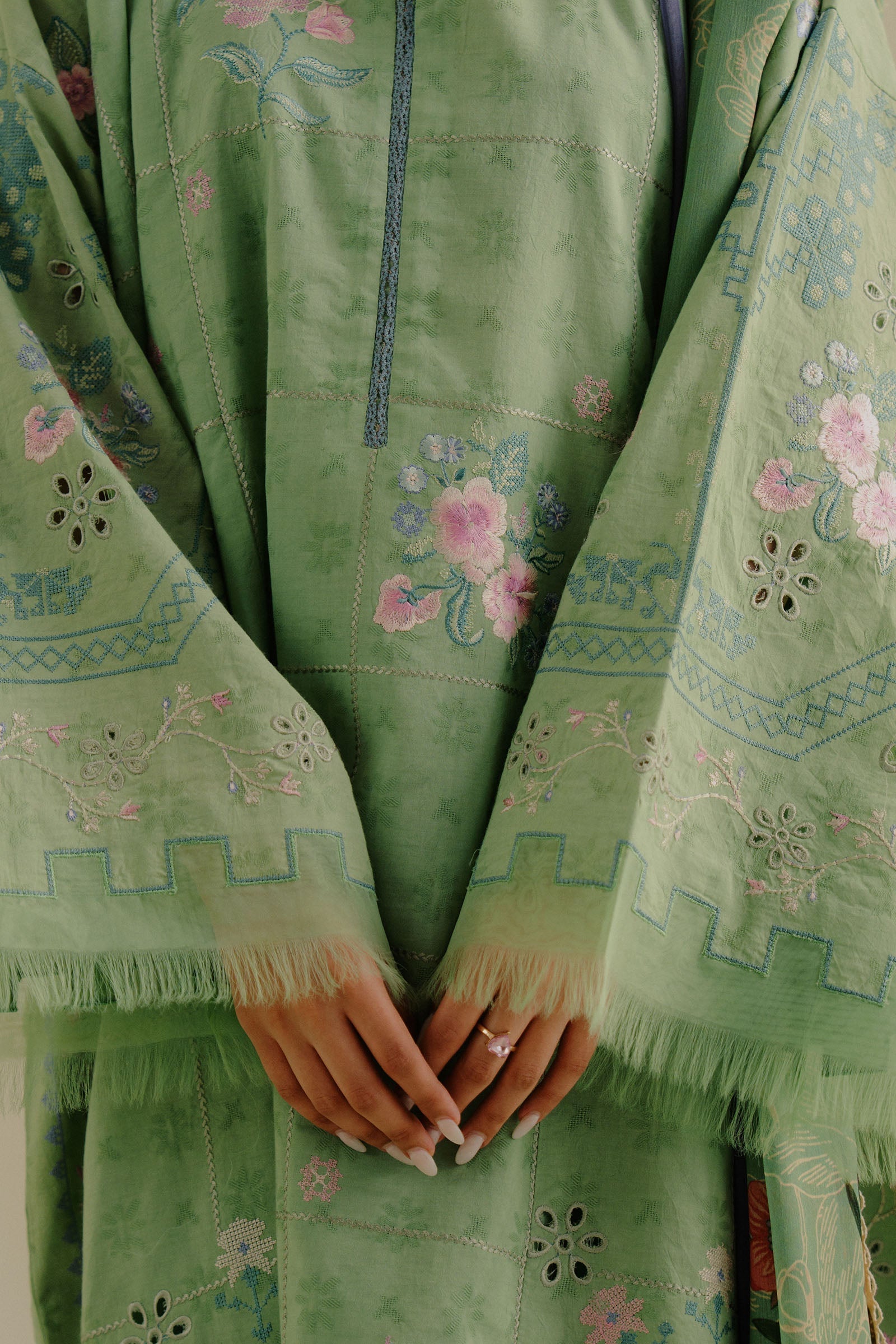 Zara Shahjahan | Coco Lawn 25 | Sufa-5A - by - Libasekhas UK - Registered Vendor of : Zara Shahjahan - 100% Original Designer Dresss
