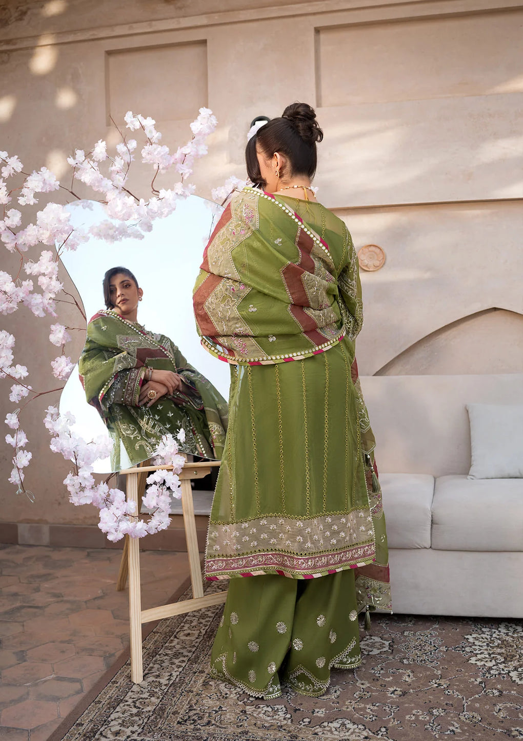Elaf Premium | Formal Handwork Collection | EFH-08 PARWAANA - Libasekhas