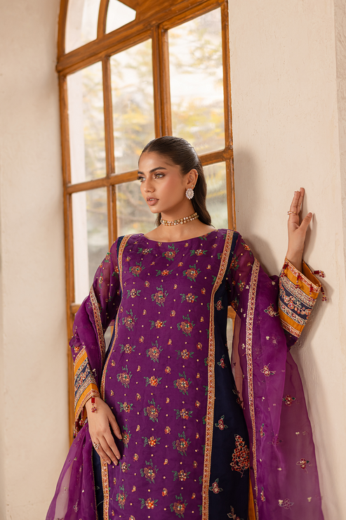Emaan Adeel | Noore Festive Formals | NAYERA - by - Libasekhas UK - Registered Vendor of : Emaan Adeel - 100% Original Designer Dresss