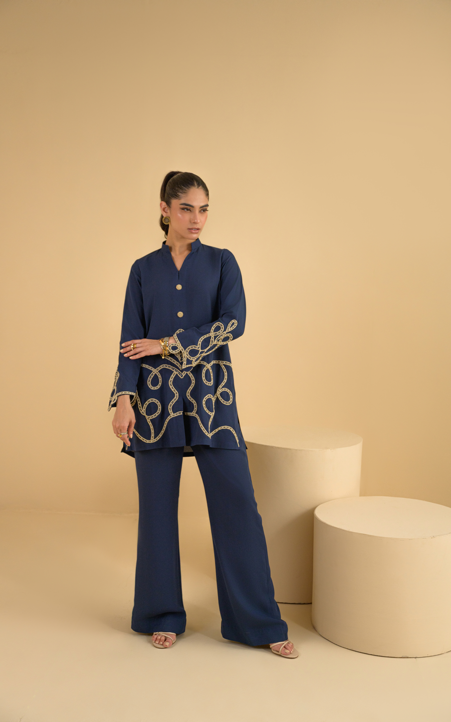 Sana Abbas | La Fiesta | Aria - by Libasekhas - Registered Vendor of : Sana Abbas - 100% Original Designer Dress