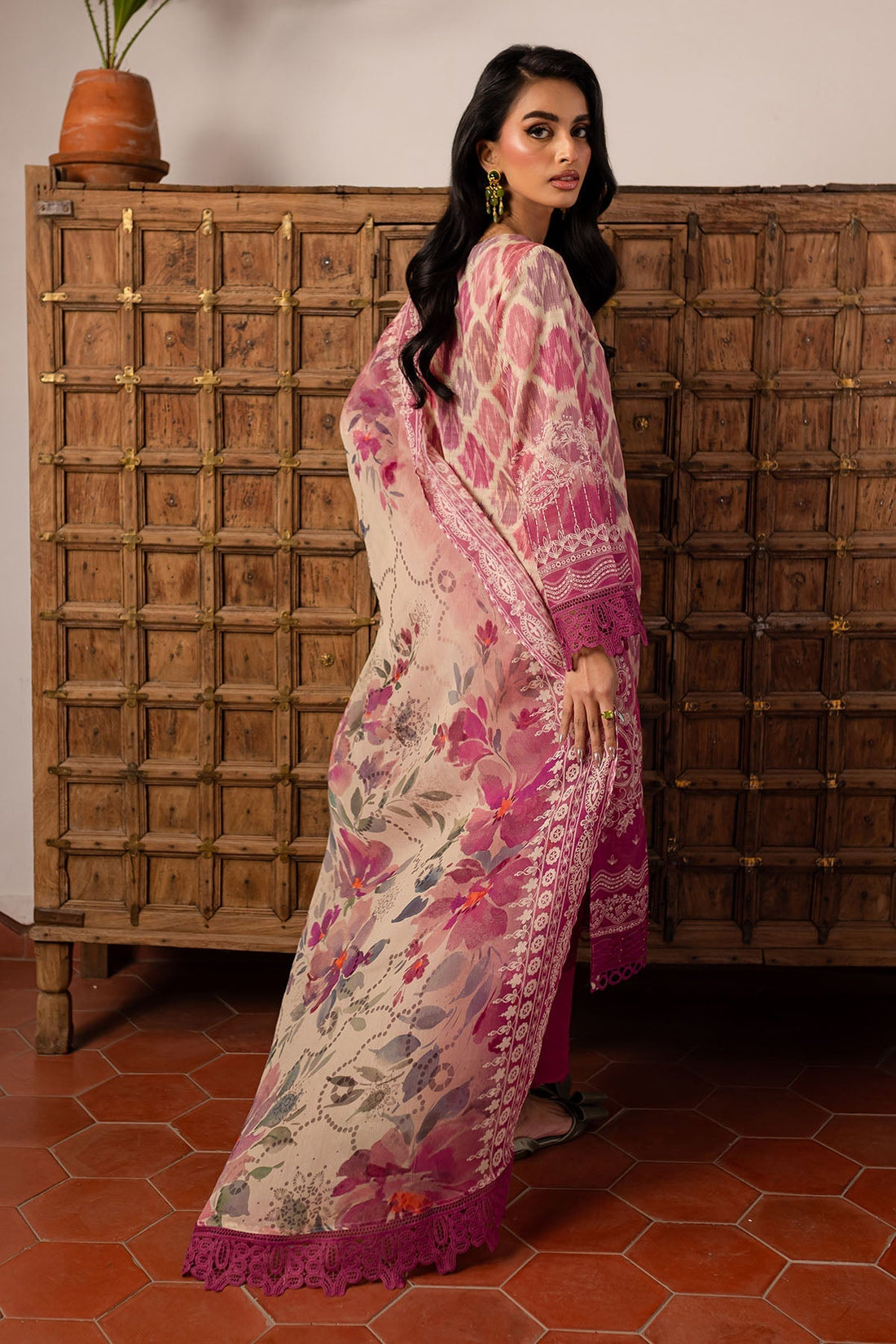 Nureh | Printed lawn 25 | SP-137 - by - Libasekhas UK - Registered Vendor of : Nureh - 100% Original Designer Dresss