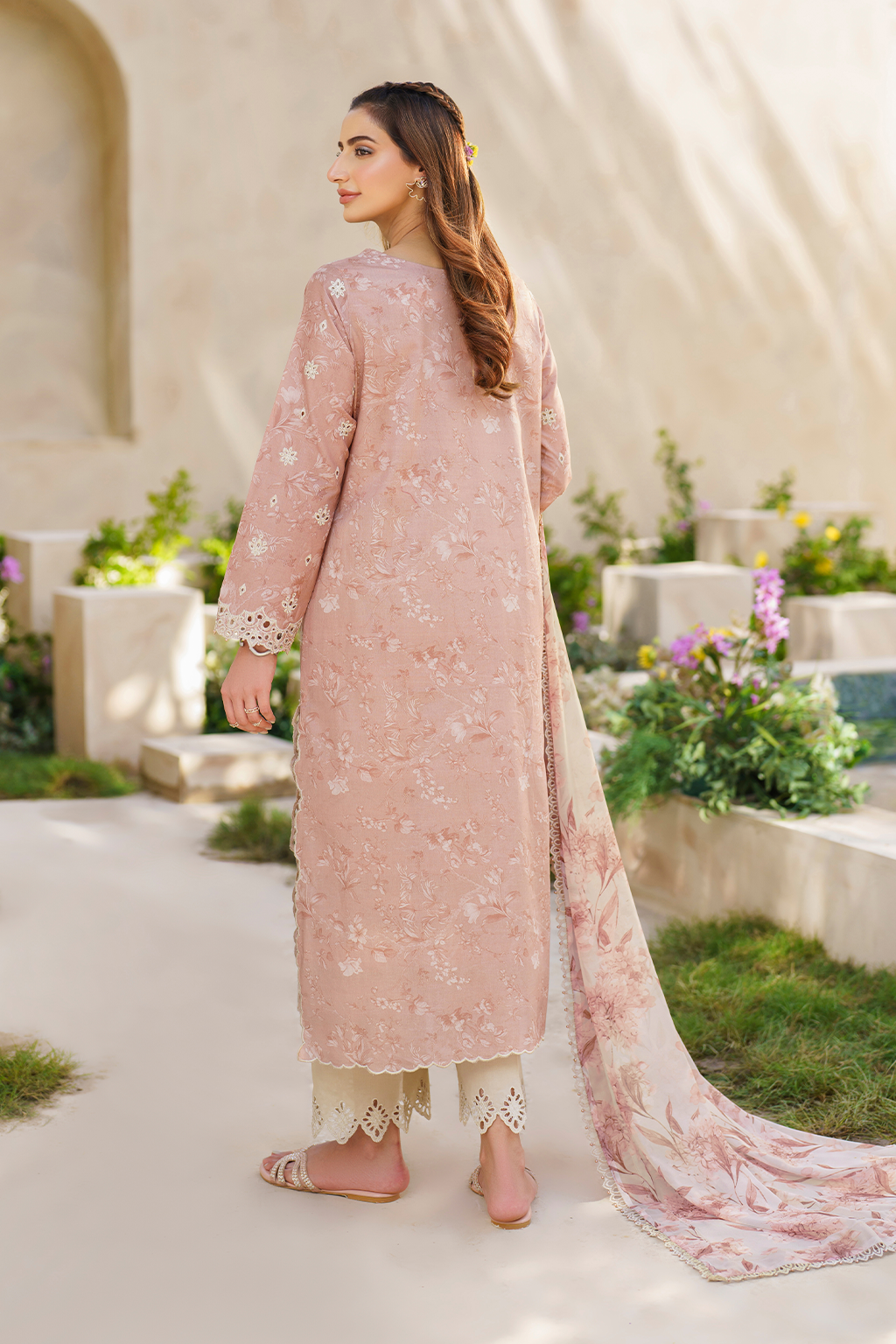 Iznik | Festive lawn 24 | SFL-11 - by - Libasekhas UK - Registered Vendor of : Iznik - 100% Original Designer Dresss