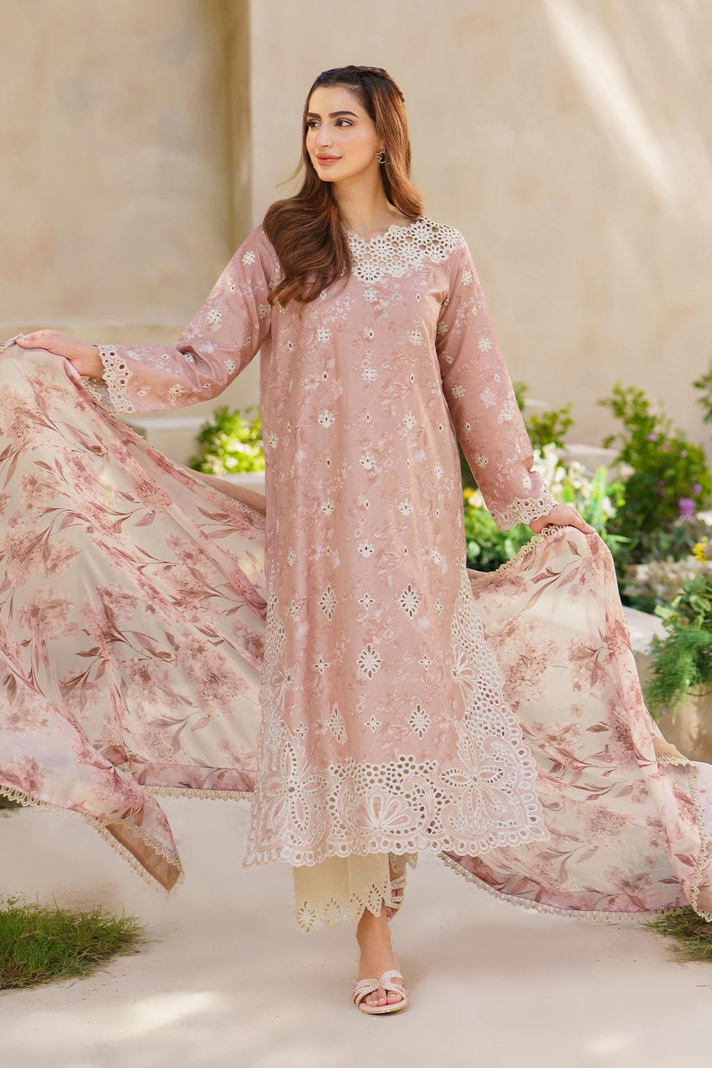 Iznik | Festive lawn 24 | SFL-11 - by - Libasekhas UK - Registered Vendor of : Iznik - 100% Original Designer Dresss
