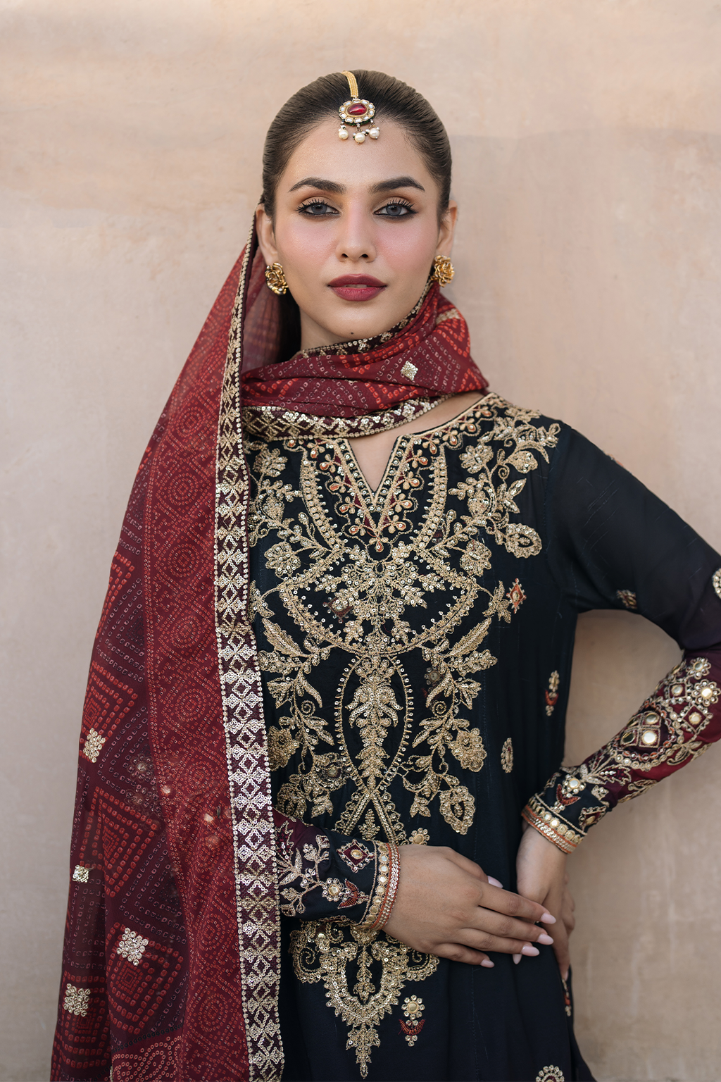 Iznik | Bandhani Formals | UE-330 - by - Libasekhas UK - Registered Vendor of : Iznik - 100% Original Designer Dresss