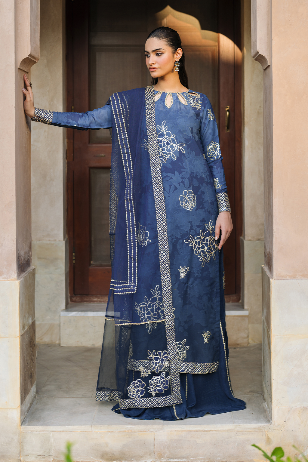 Iznik | Bandhani Formals | UE-331 - by - Libasekhas UK - Registered Vendor of : Iznik - 100% Original Designer Dresss
