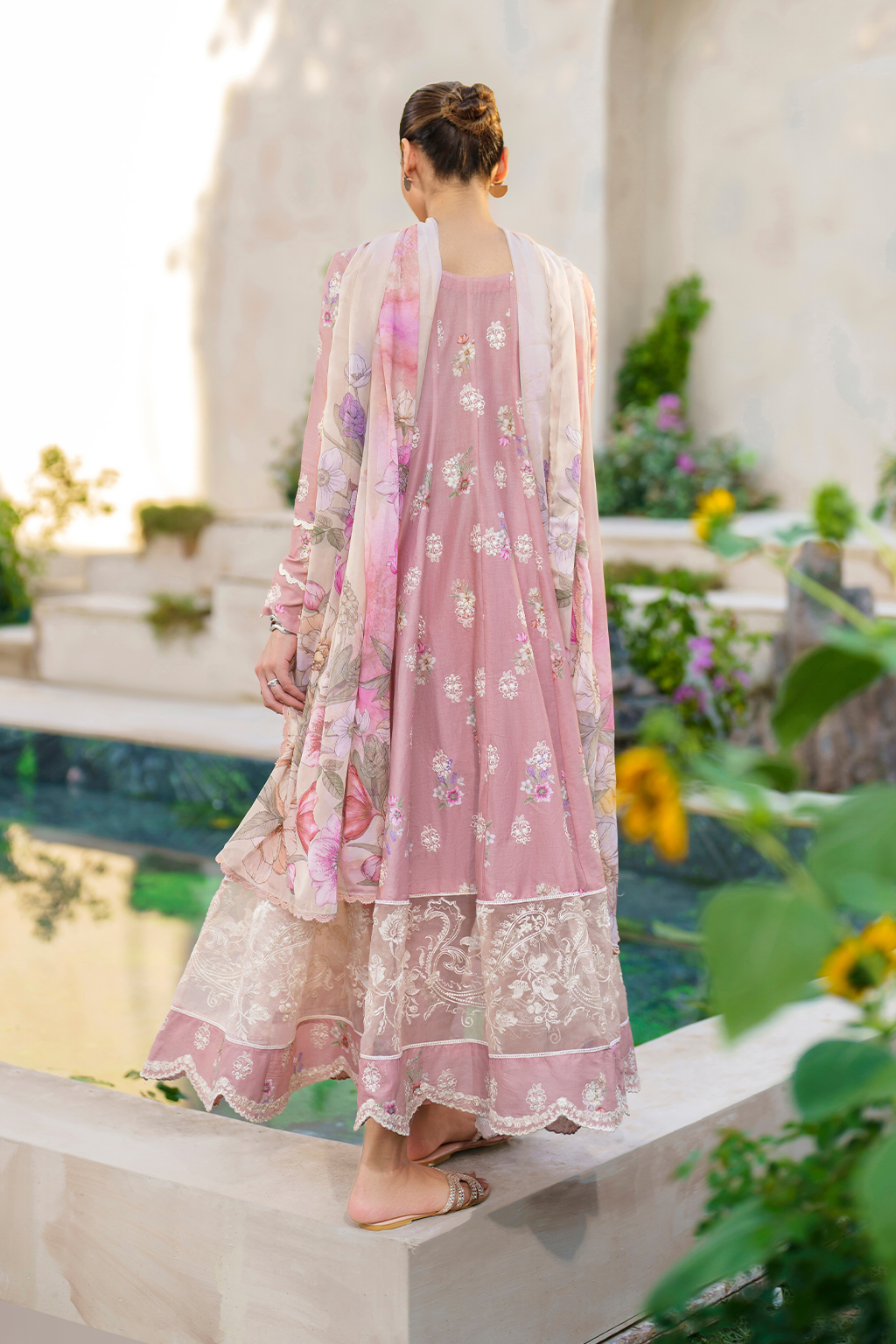Iznik | Festive lawn 24 | SFL-08 - by - Libasekhas UK - Registered Vendor of : Iznik - 100% Original Designer Dresss