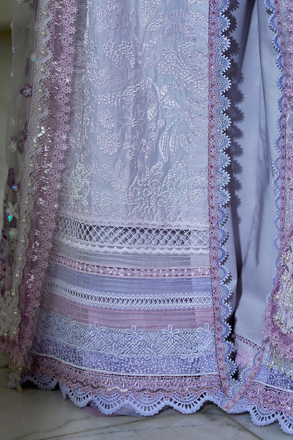 Sobia Nazir | Luxury Lawn Eid 26 | 7A - by Libasekhas UK - Registered Vendor of : Sobia Nazir - 100% Original Designer Dress