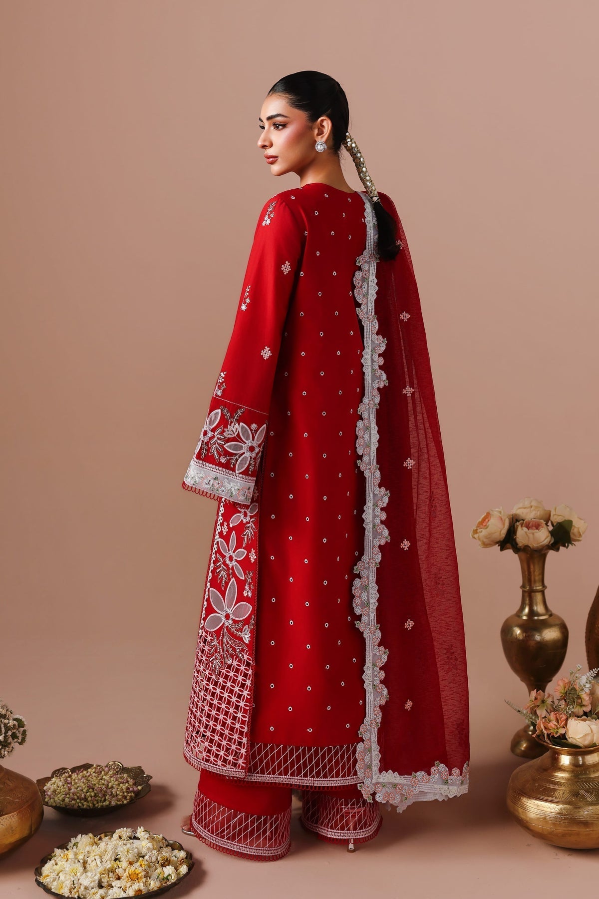 Akbar Aslam | Elan Luxury Lawn 26 | Seraya - by Libasekhas UK - Registered Vendor of : Akbar Aslam - 100% Original Designer Dress